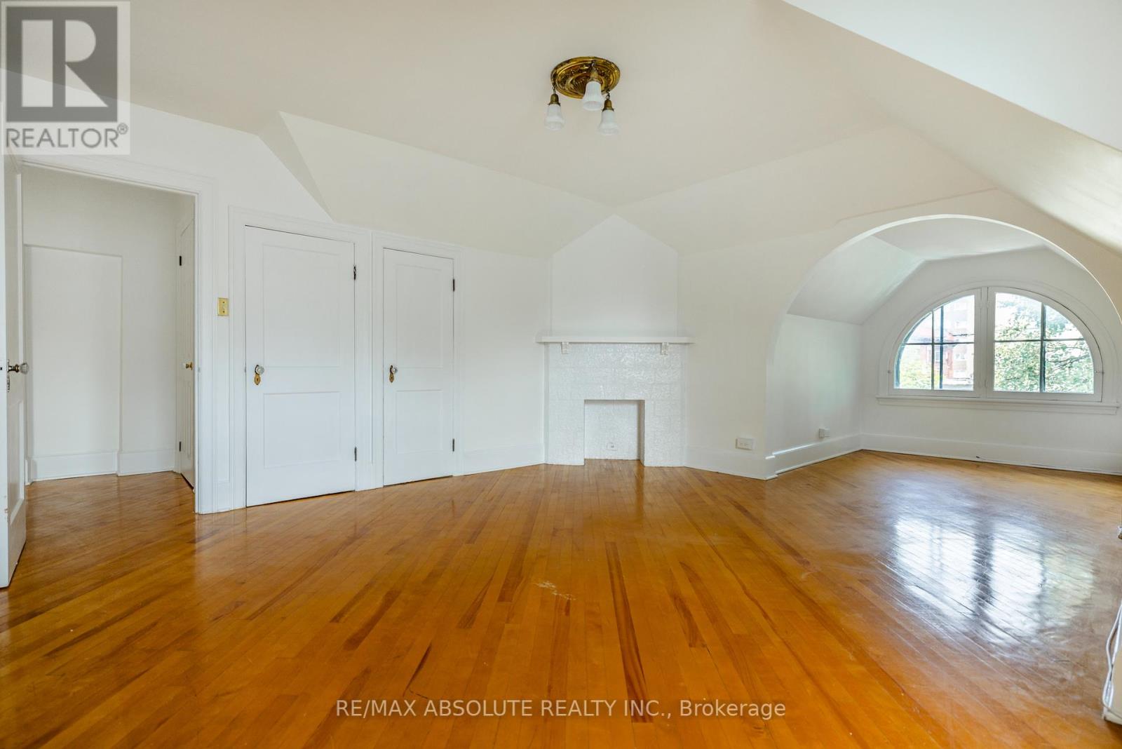 3 - 258 Daly Avenue, Ottawa, Ontario  K1N 6G5 - Photo 2 - X12443073
