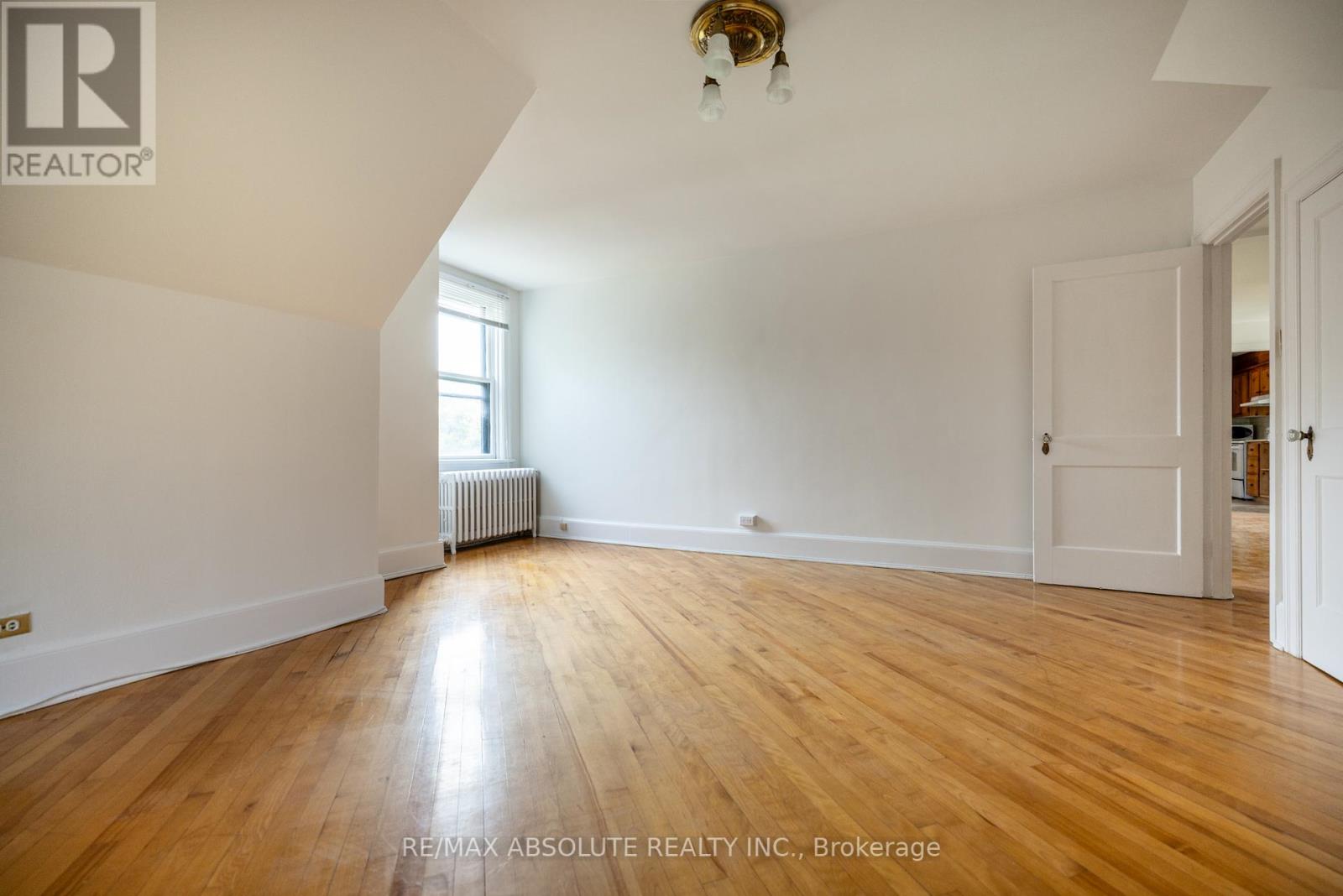 3 - 258 Daly Avenue, Ottawa, Ontario  K1N 6G5 - Photo 4 - X12443073