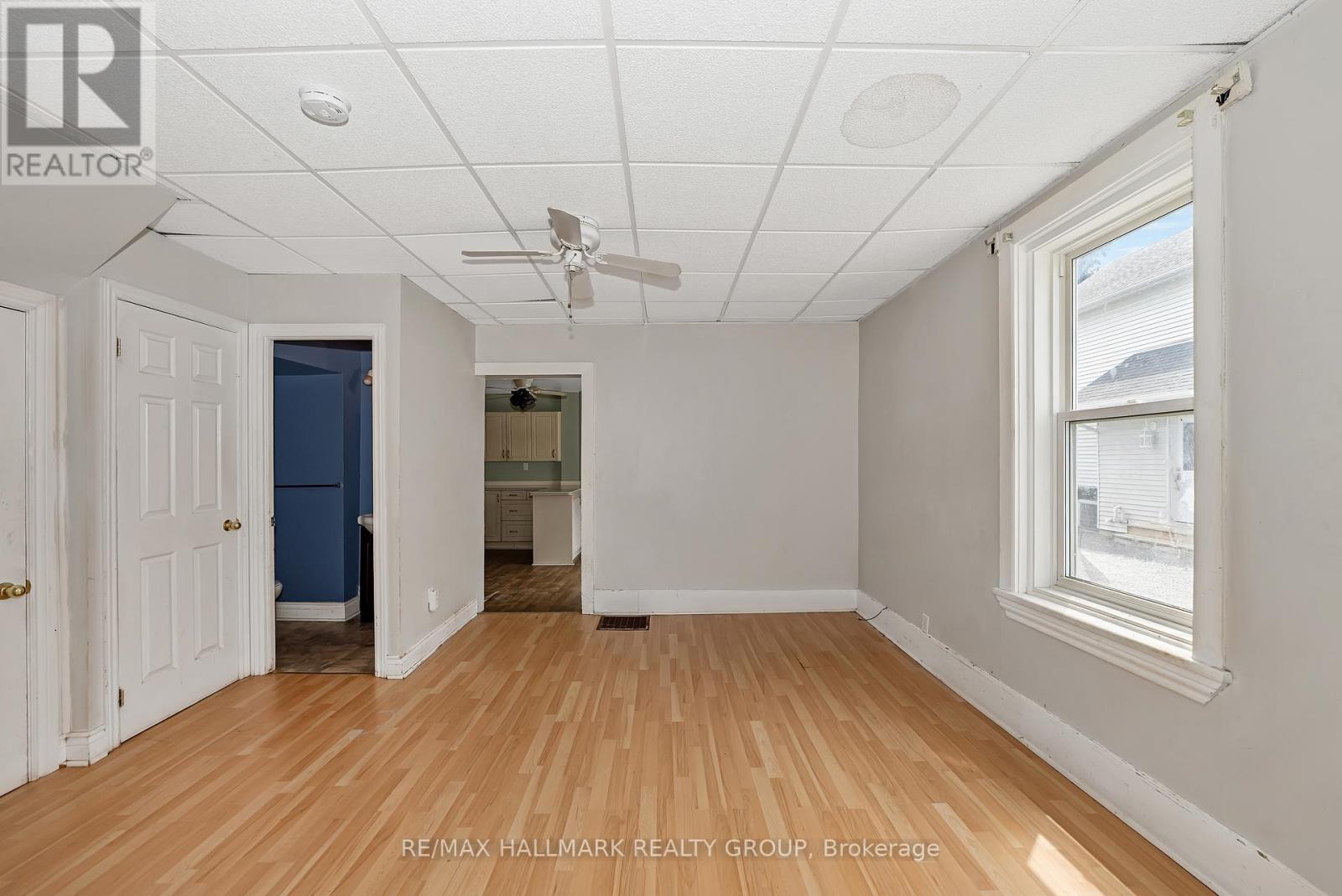 243 Harriet Street, Arnprior, Ontario  K7S 2T4 - Photo 16 - X12443098