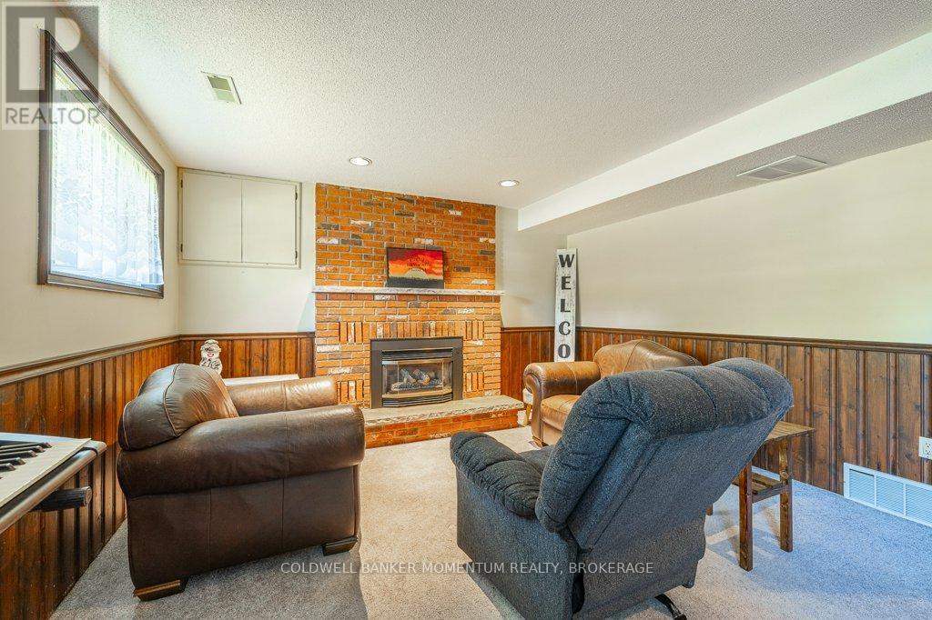 738 Welland Road, Pelham (Fenwick), Ontario  L0S 1C0 - Photo 29 - X12442962