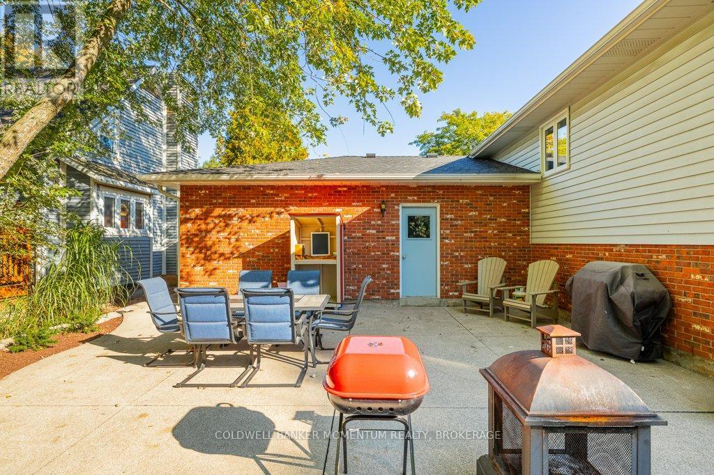 738 Welland Road, Pelham (Fenwick), Ontario  L0S 1C0 - Photo 39 - X12442962