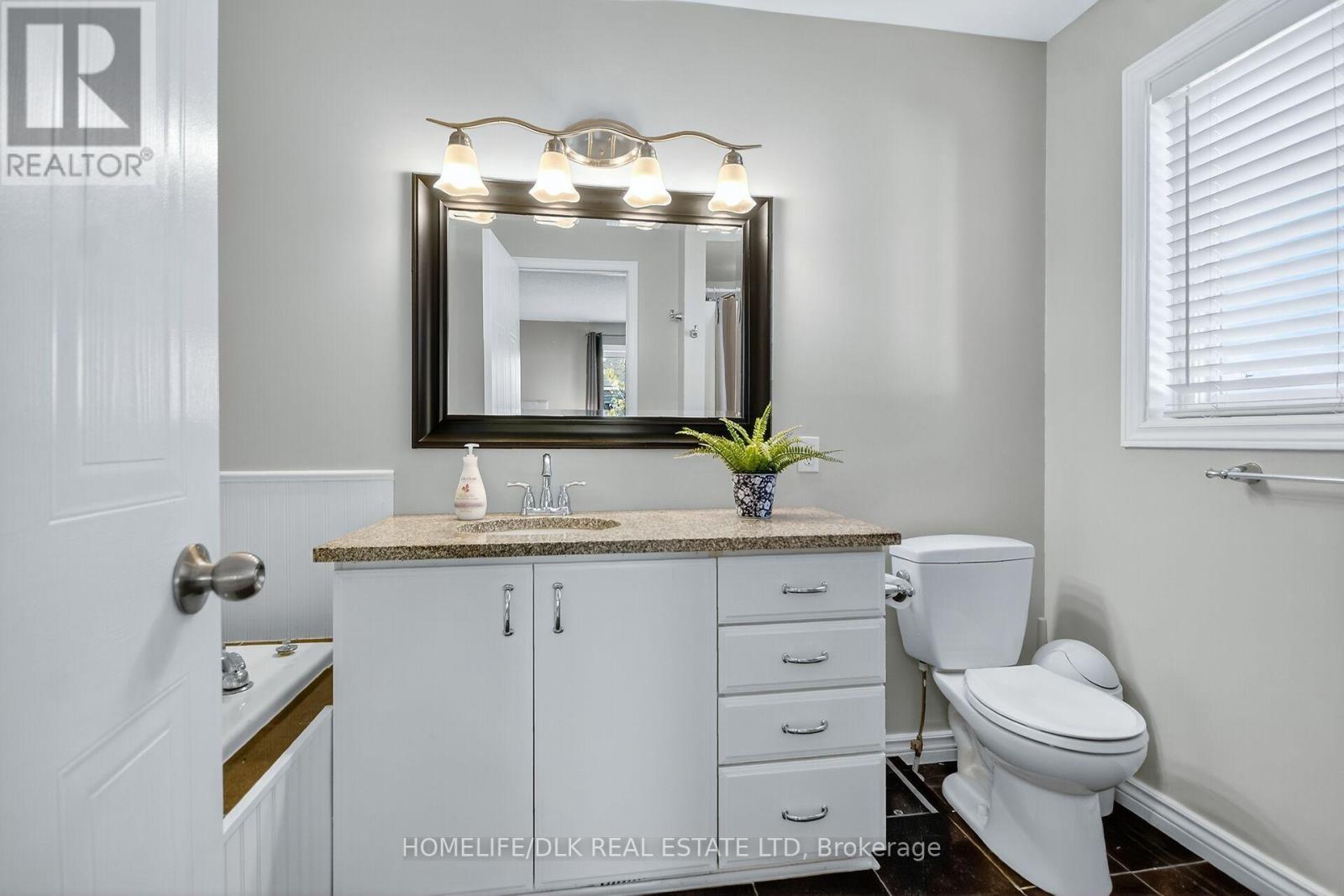 108 Landover Crescent, Ottawa, Ontario  K2M 2W4 - Photo 21 - X12442169