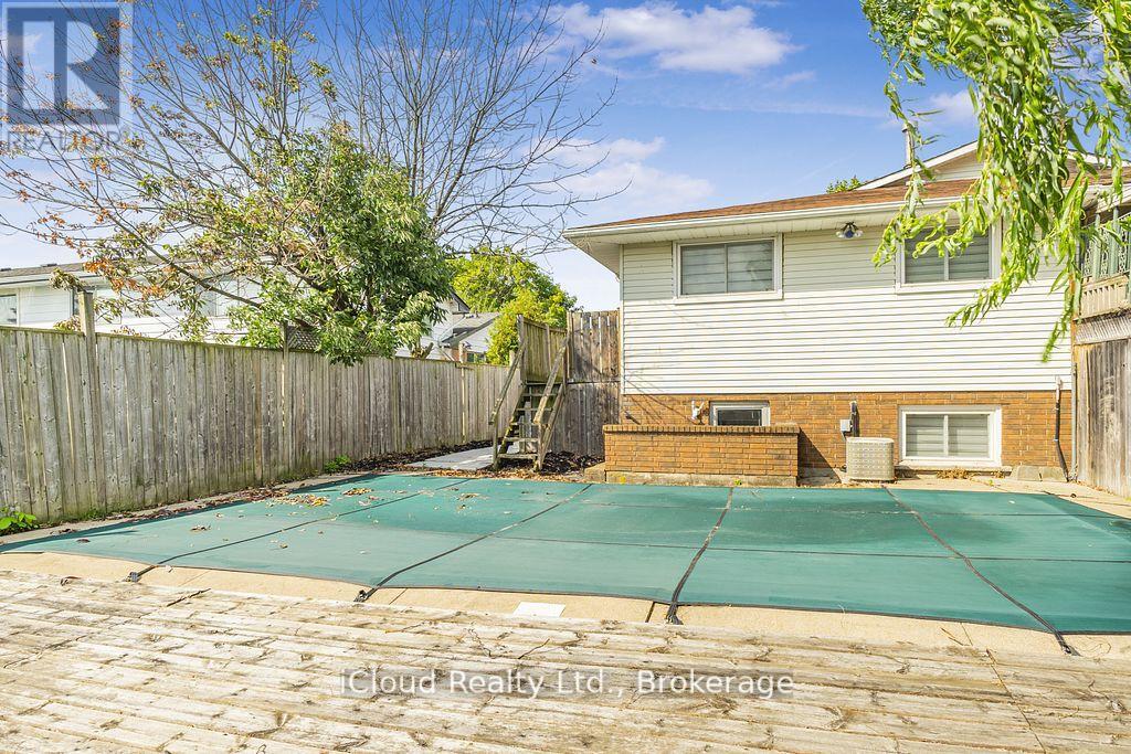 260 St Augustine Drive, St. Catharines, Ontario  L2P 3P8 - Photo 30 - X12430031