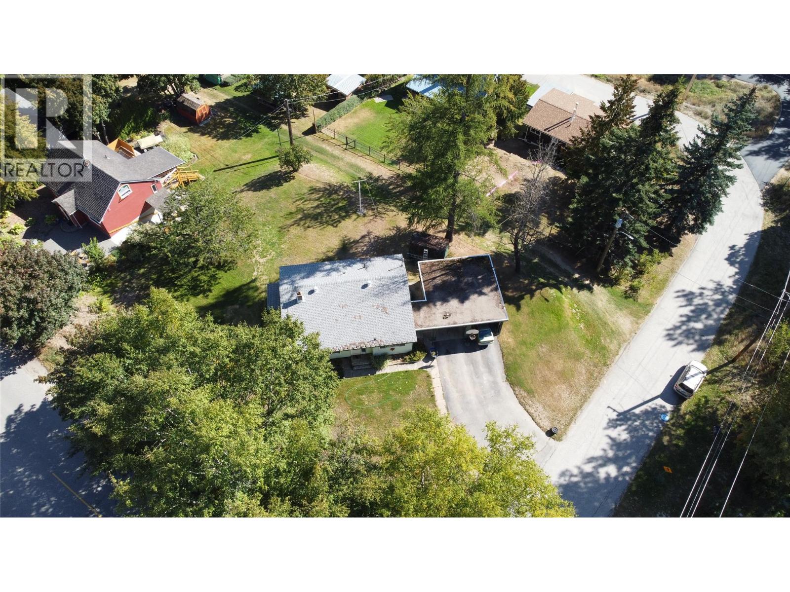 2109 Thompson Avenue, Rossland, British Columbia  V0G 1Y0 - Photo 32 - 10364351