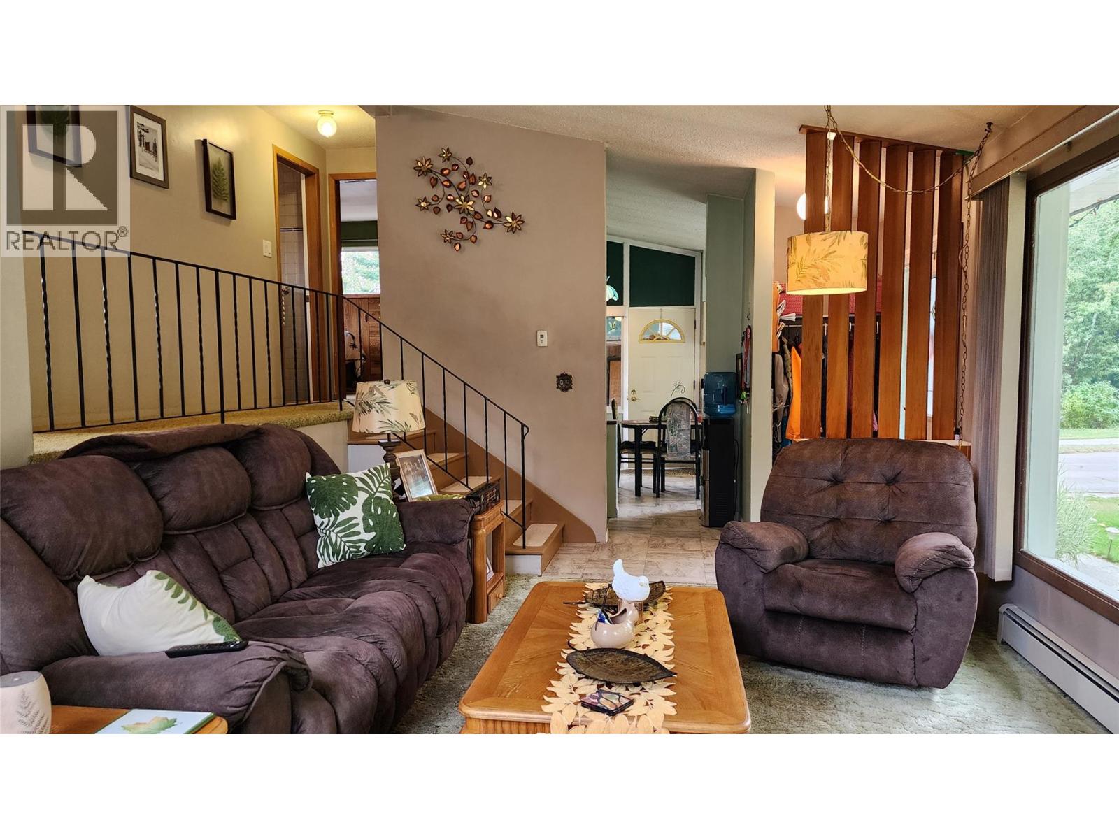 2109 Thompson Avenue, Rossland, British Columbia  V0G 1Y0 - Photo 4 - 10364351