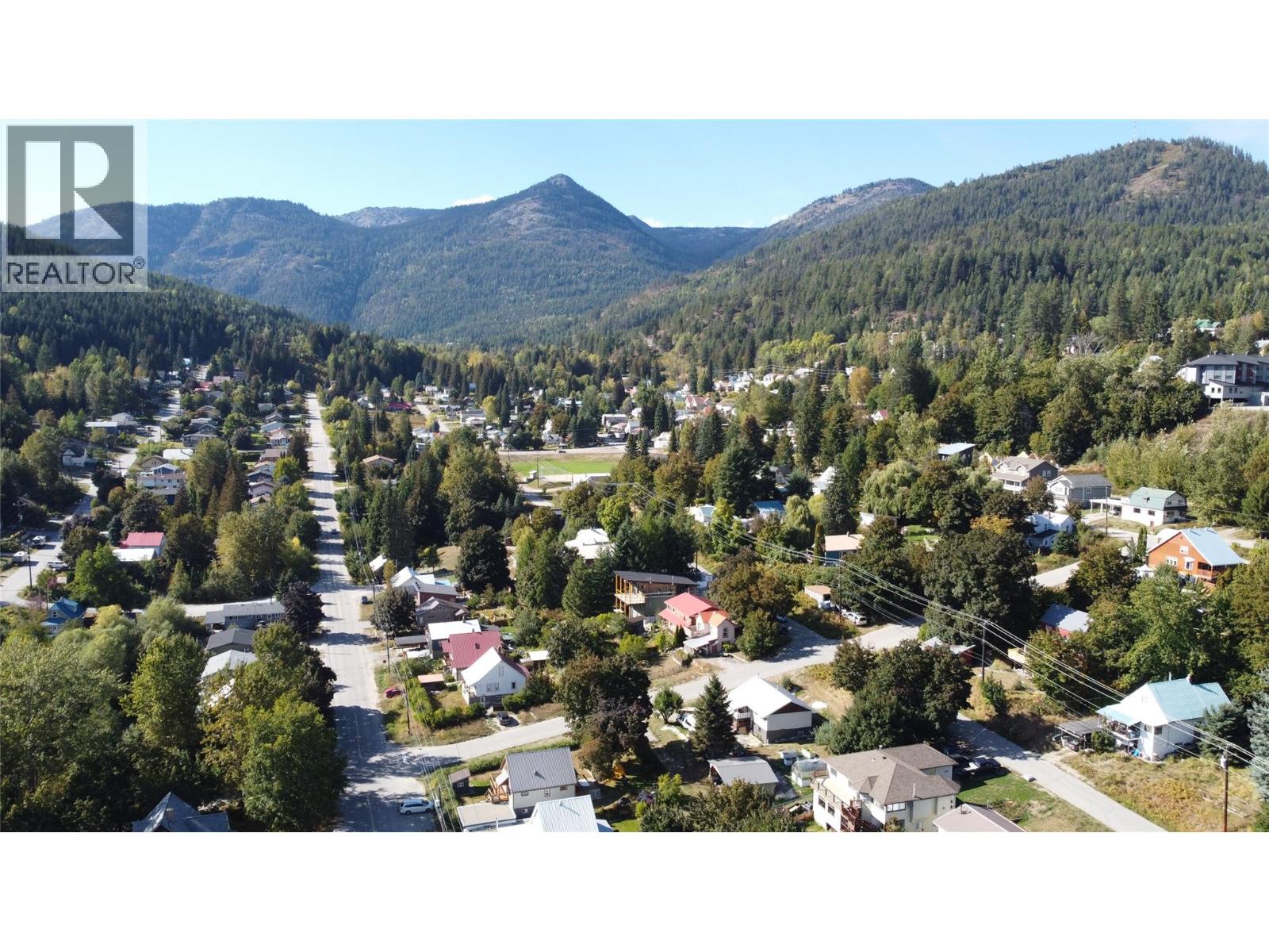 2109 Thompson Avenue, Rossland, British Columbia  V0G 1Y0 - Photo 40 - 10364351