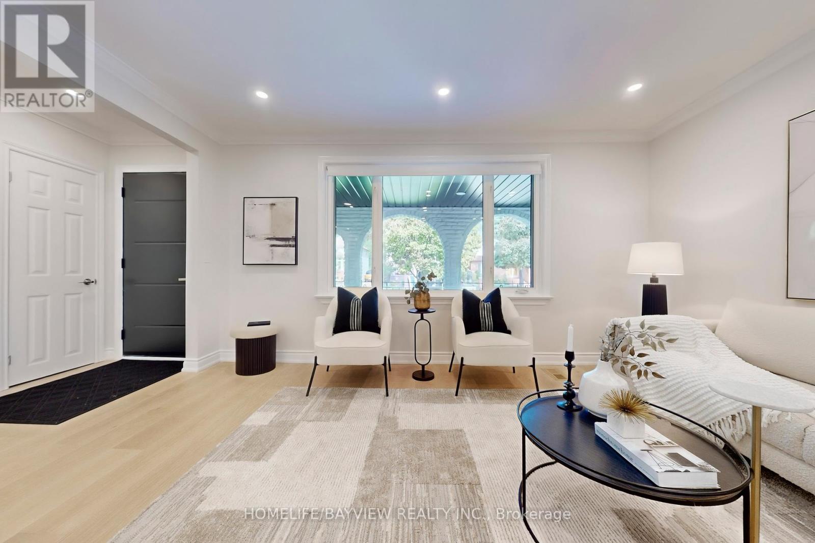 313 Churchill Avenue, Toronto, Ontario  M2R 1E6 - Photo 3 - C12431671
