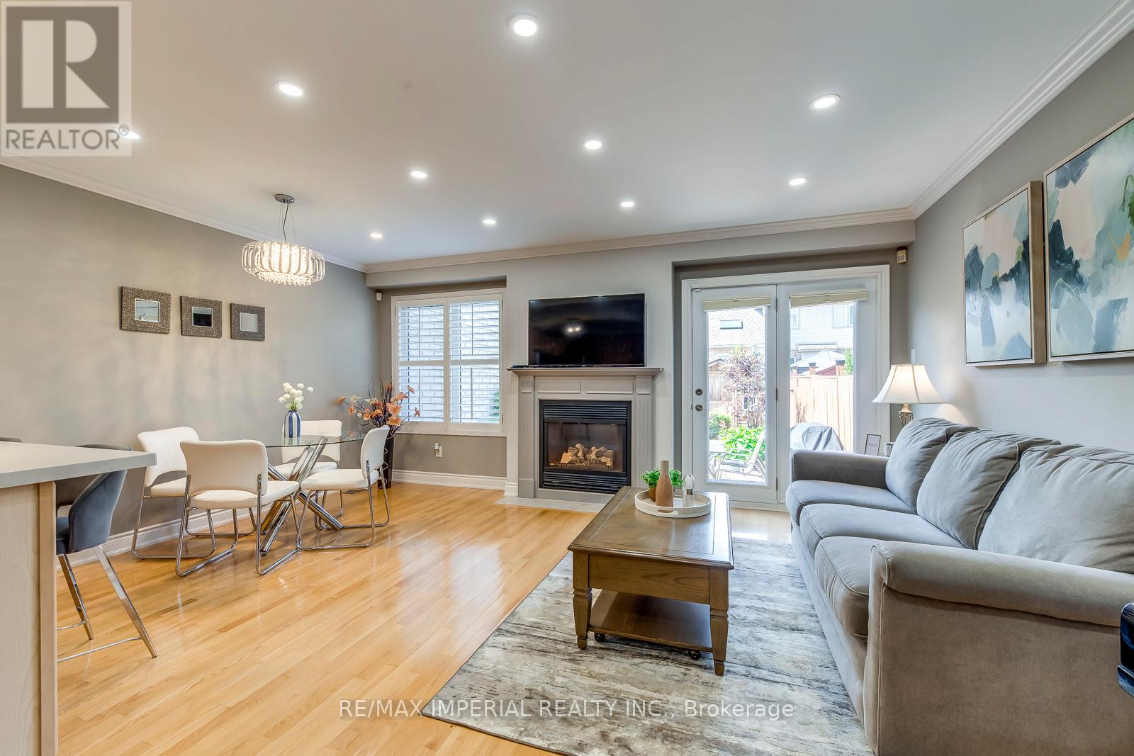 2182 Oakpoint Road, Oakville, Ontario  L6M 3N4 - Photo 9 - W12366933