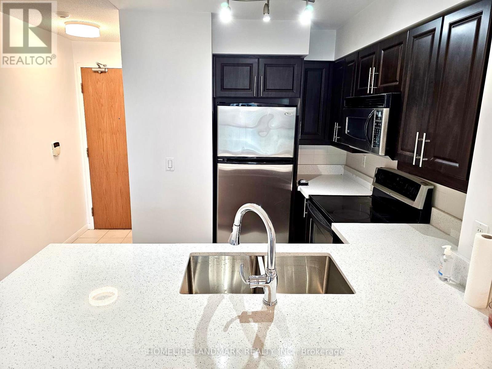 606 - 219 Fort York Boulevard, Toronto (Niagara), Ontario  M5V 1B1 - Photo 3 - C12442871
