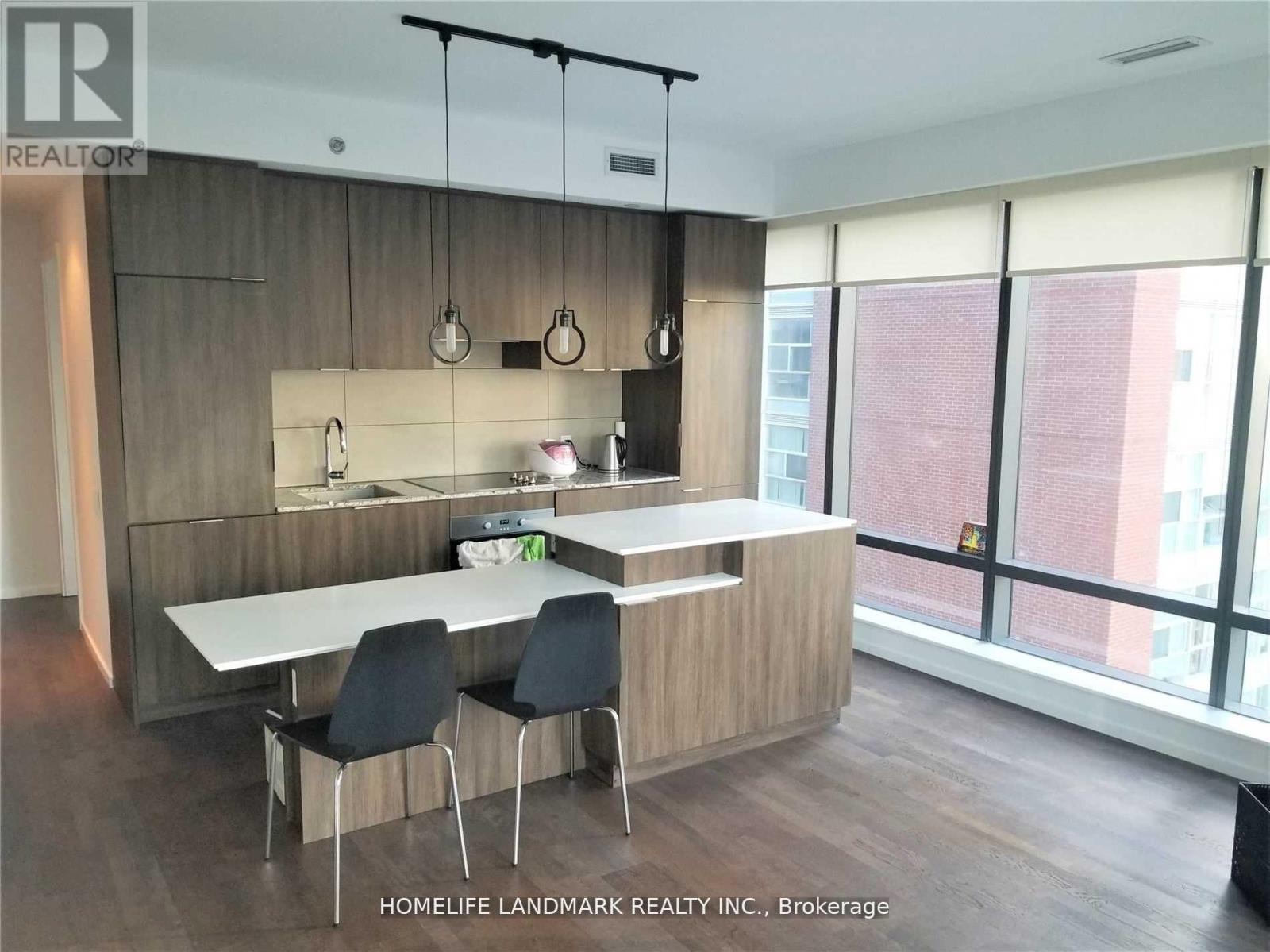 808 - 5 St. Joseph Street, Toronto (Bay Street Corridor), Ontario  M5Y 1J6 - Photo 3 - C12442887