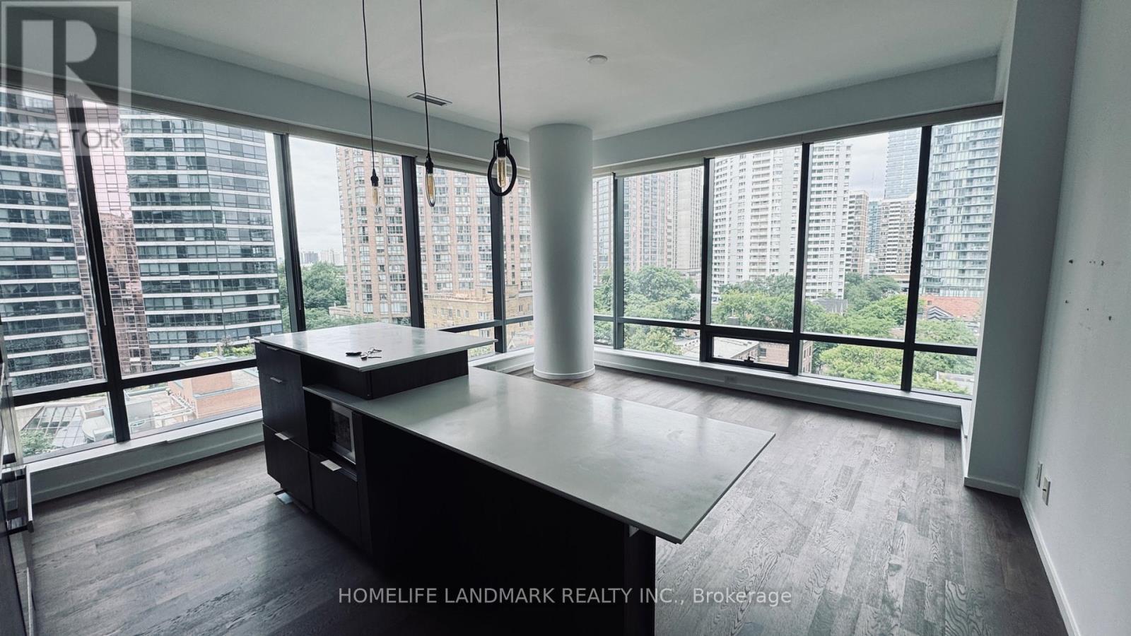 808 - 5 St. Joseph Street, Toronto (Bay Street Corridor), Ontario  M5Y 1J6 - Photo 4 - C12442887
