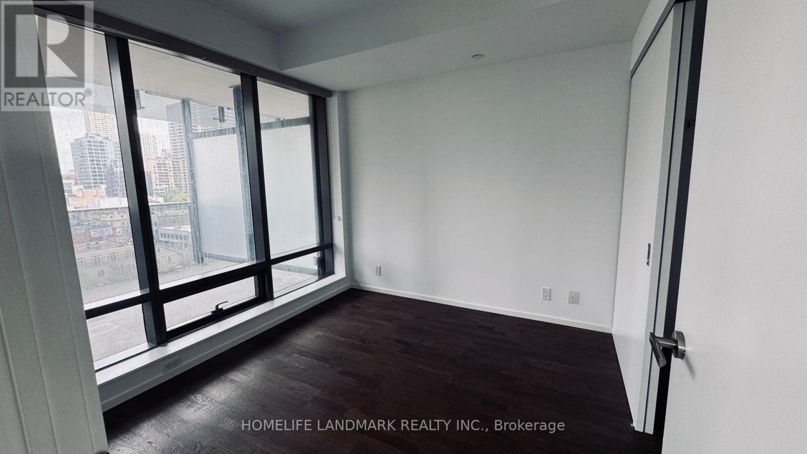 808 - 5 St. Joseph Street, Toronto (Bay Street Corridor), Ontario  M5Y 1J6 - Photo 5 - C12442887
