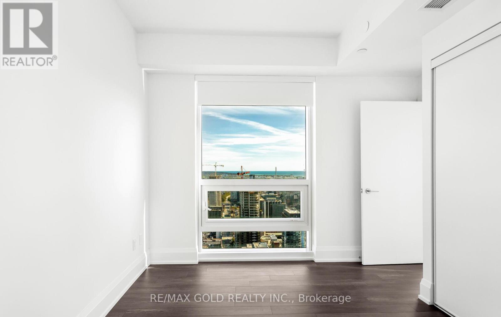 4907 - 89 Church Street, Toronto, Ontario  M5C 2G3 - Photo 15 - C12442900