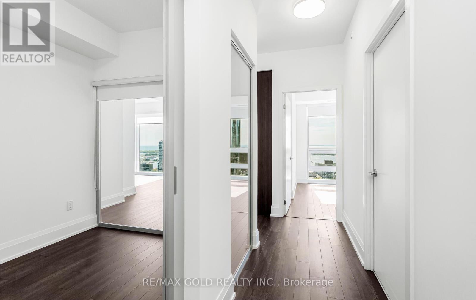 4907 - 89 Church Street, Toronto, Ontario  M5C 2G3 - Photo 25 - C12442900