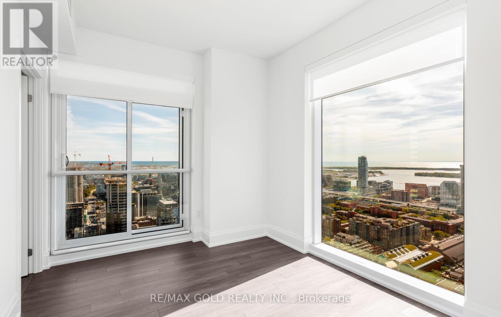 4907 - 89 Church Street, Toronto, Ontario  M5C 2G3 - Photo 8 - C12442900