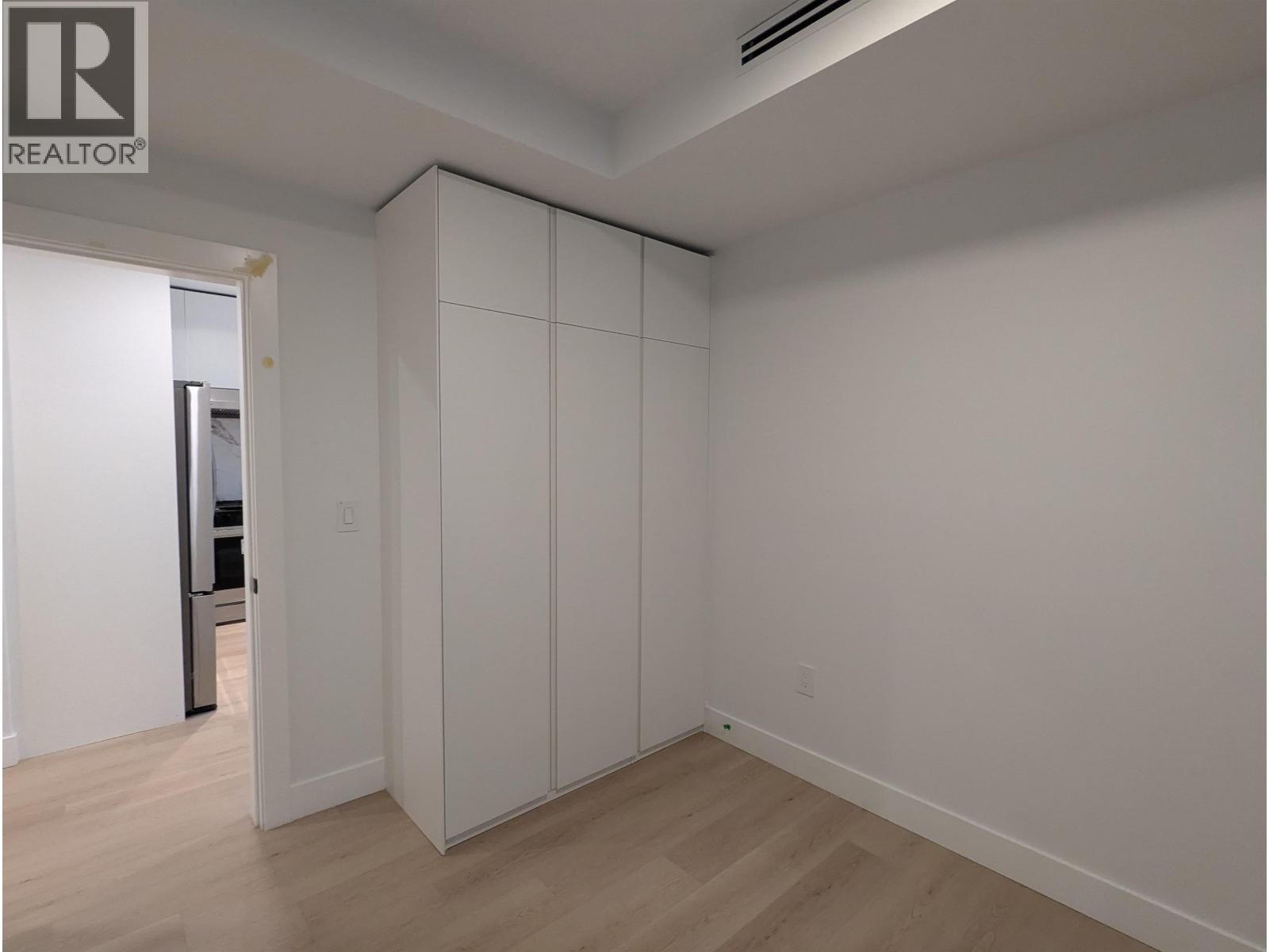2 262 E 65th Avenue, Vancouver, British Columbia  V5X 2P4 - Photo 5 - R3052434