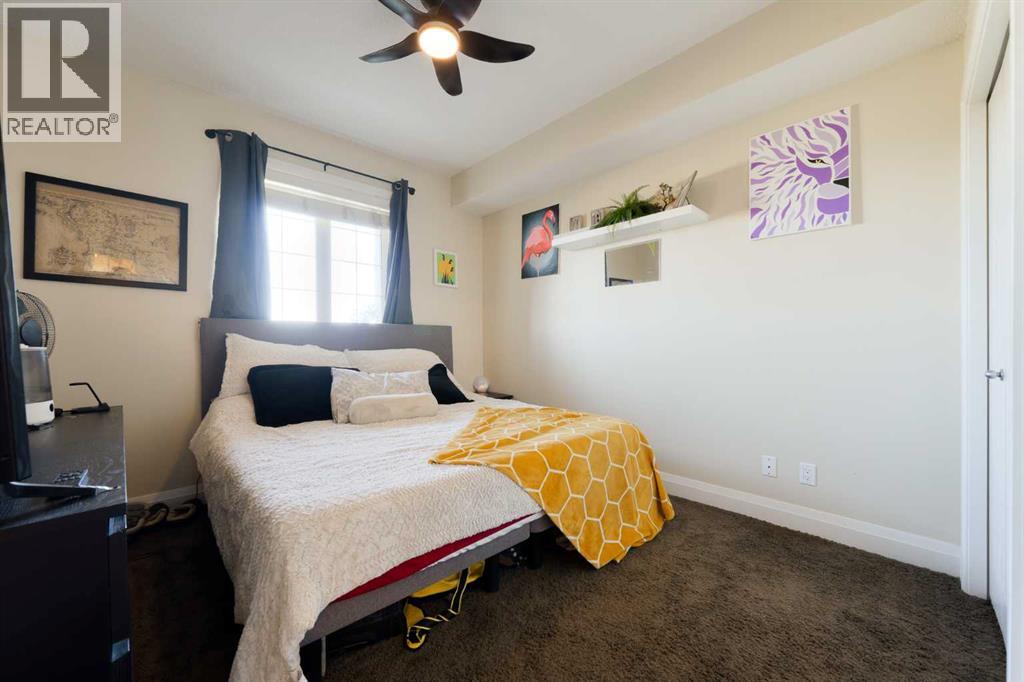 2105, 15 Sunset Square, Cochrane, Alberta  T4C 0E7 - Photo 7 - A2253678