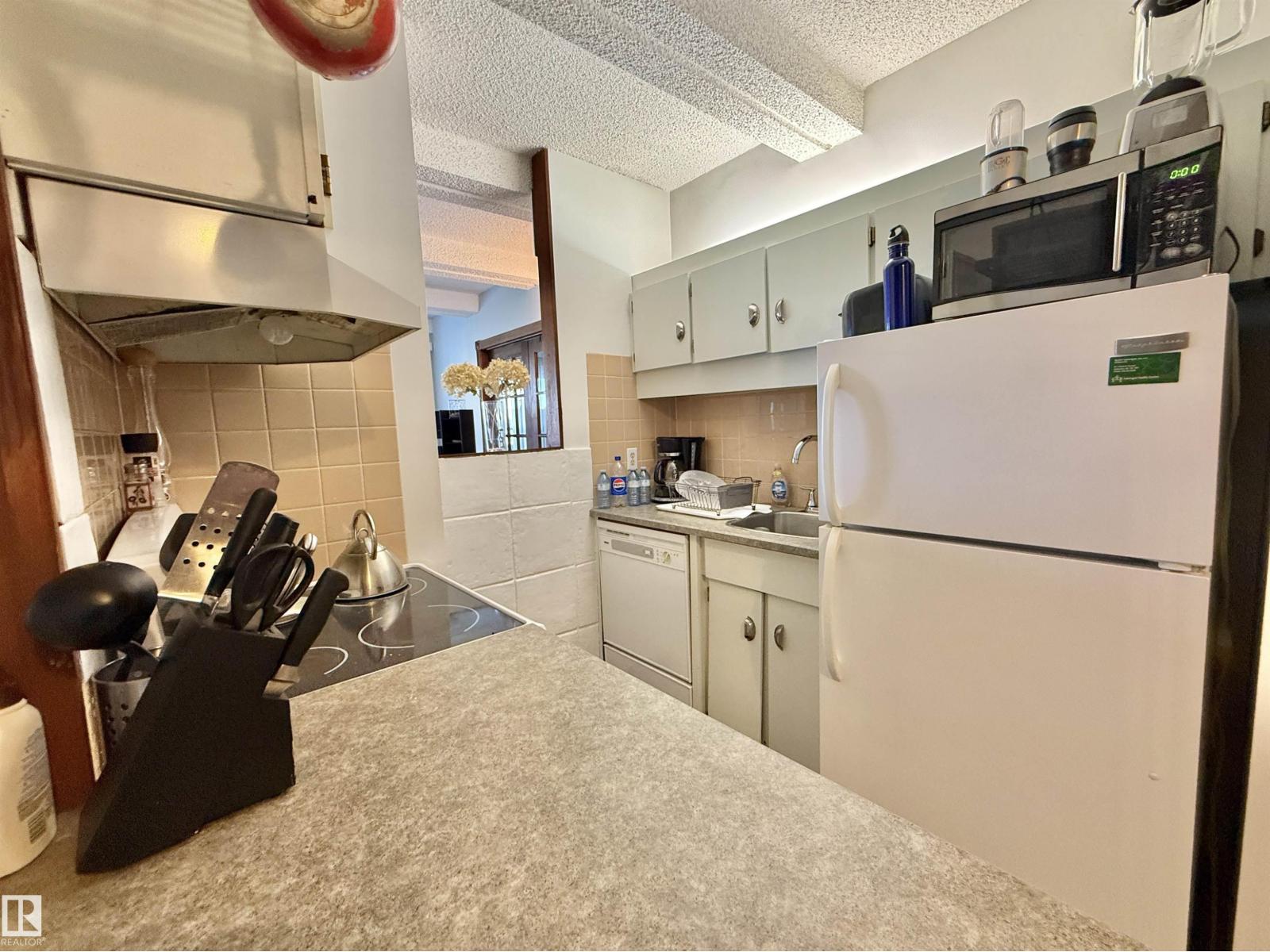 #712 9918 101 St Nw, Edmonton, Alberta  T5K 2L1 - Photo 15 - E4460644