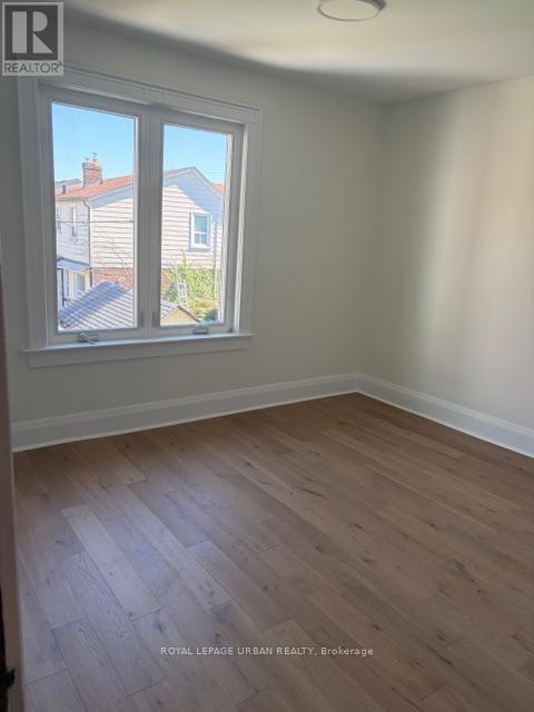 Main Floor - 145 Dewhurst Boulevard, Toronto, Ontario  M4J 3K1 - Photo 20 - E12442850
