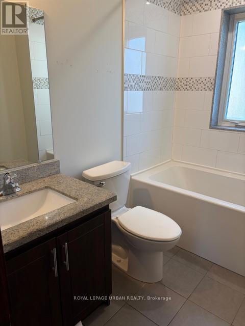 Main Floor - 145 Dewhurst Boulevard, Toronto, Ontario  M4J 3K1 - Photo 22 - E12442850