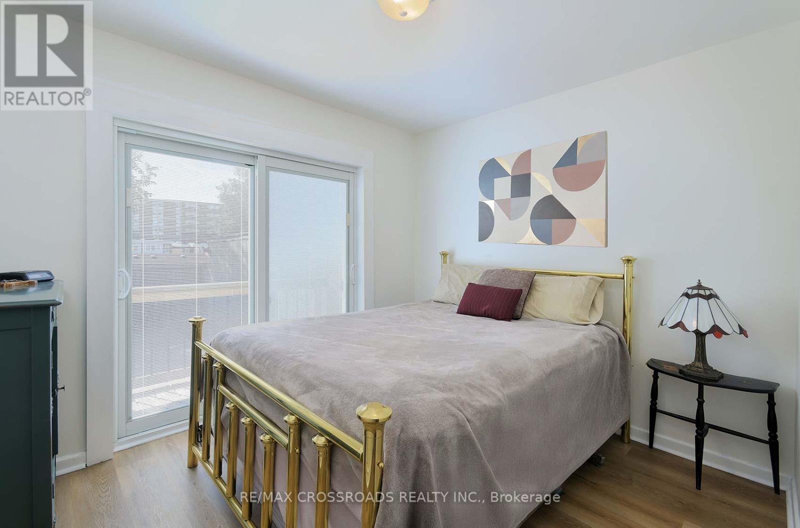 37 Avis Crescent, Toronto (O'connor-Parkview), Ontario  M4B 1B8 - Photo 16 - E12442855