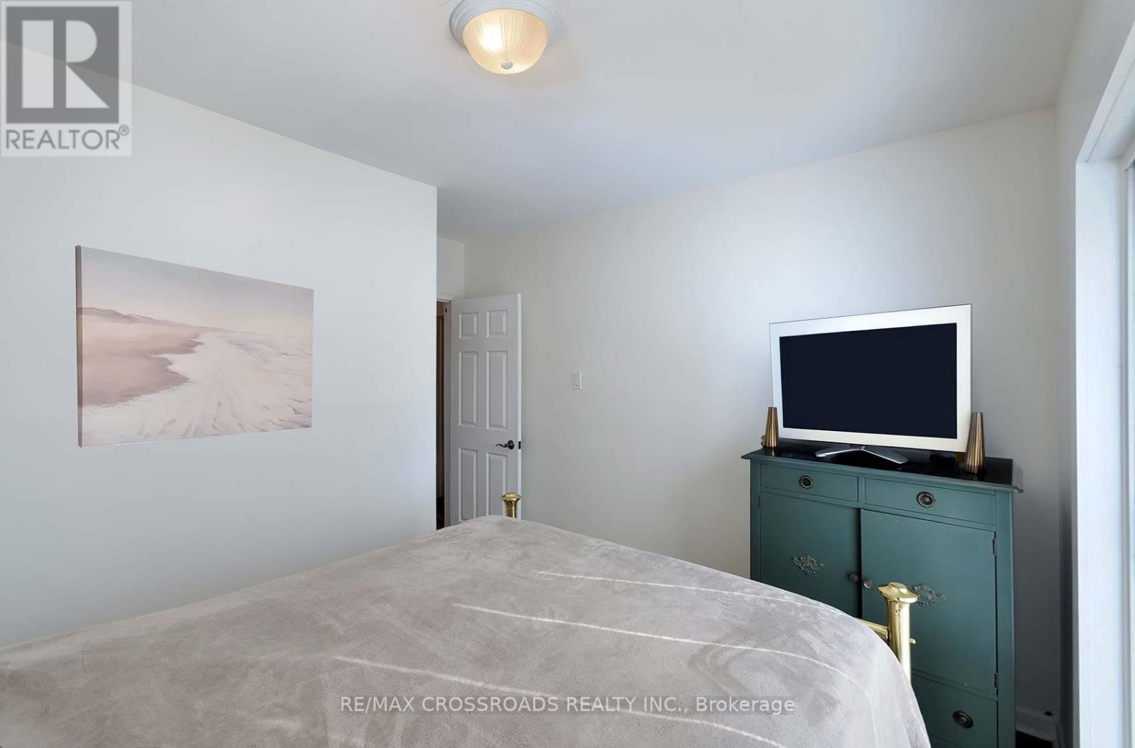 37 Avis Crescent, Toronto (O'connor-Parkview), Ontario  M4B 1B8 - Photo 17 - E12442855