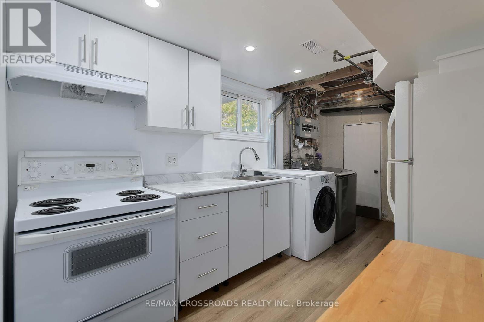 37 Avis Crescent, Toronto (O'connor-Parkview), Ontario  M4B 1B8 - Photo 33 - E12442855