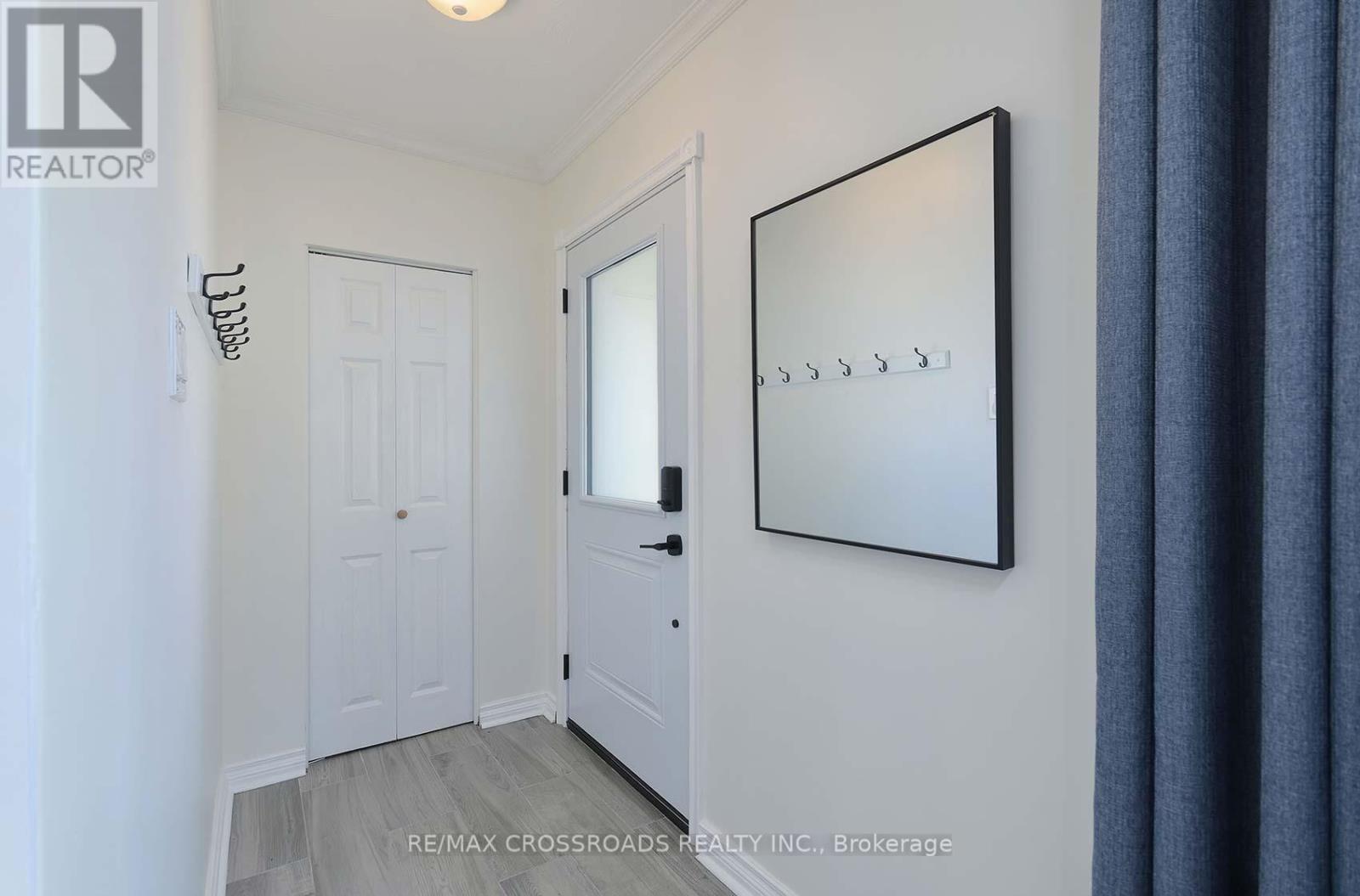 37 Avis Crescent, Toronto (O'connor-Parkview), Ontario  M4B 1B8 - Photo 6 - E12442855