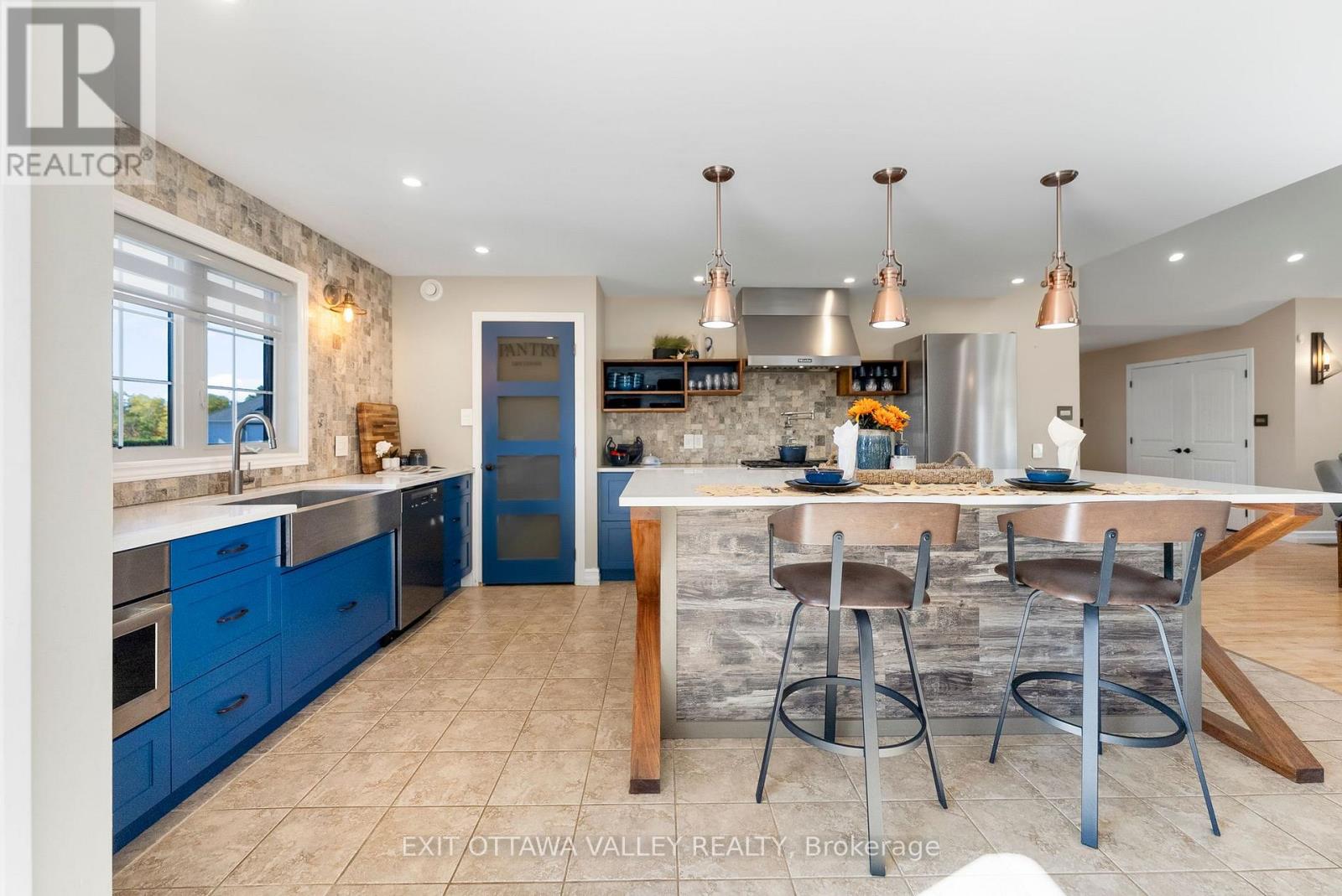1 Fern Gully Lane, Whitewater Region, Ontario  K0J 1C0 - Photo 13 - X12442975