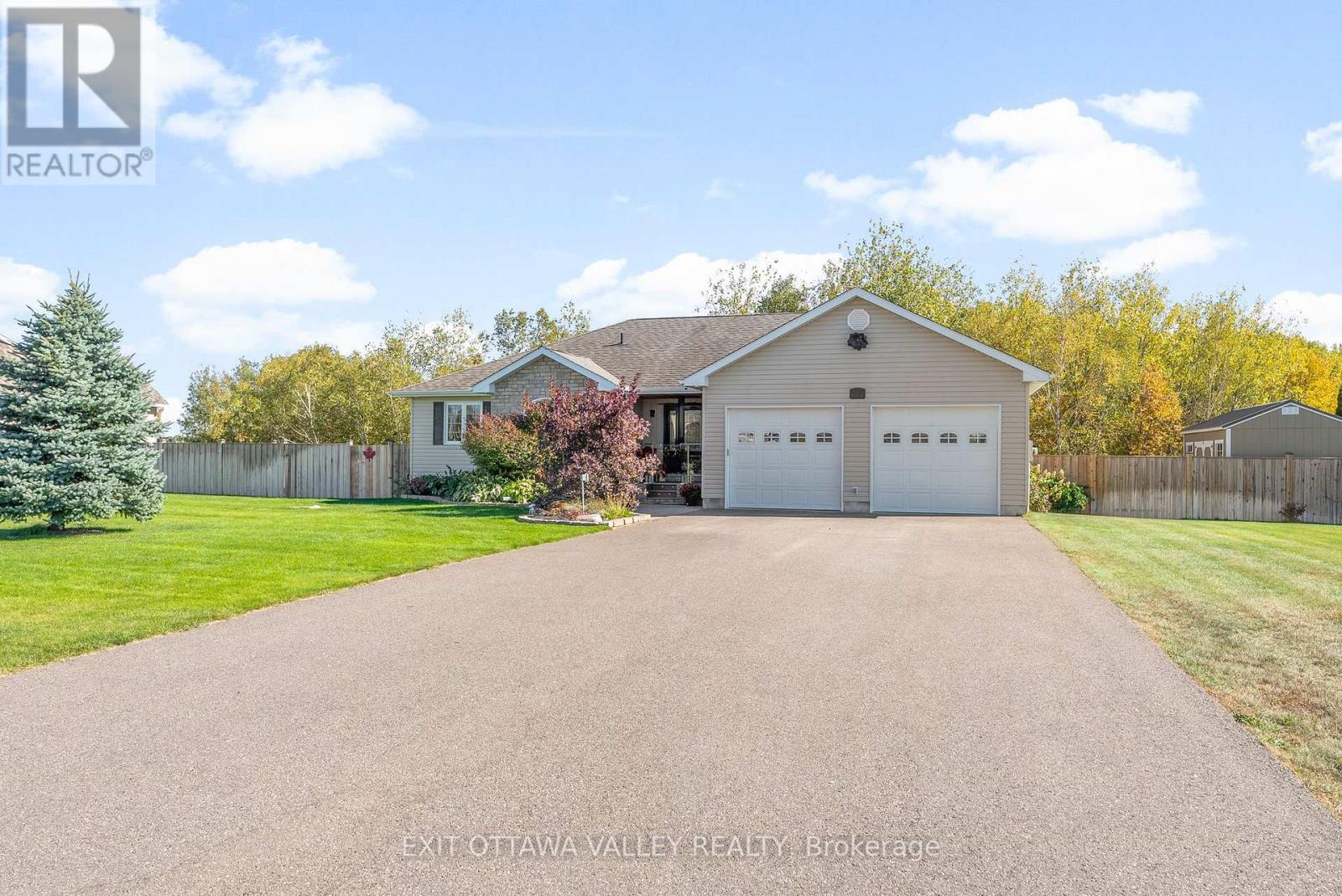 1 Fern Gully Lane, Whitewater Region, Ontario  K0J 1C0 - Photo 2 - X12442975