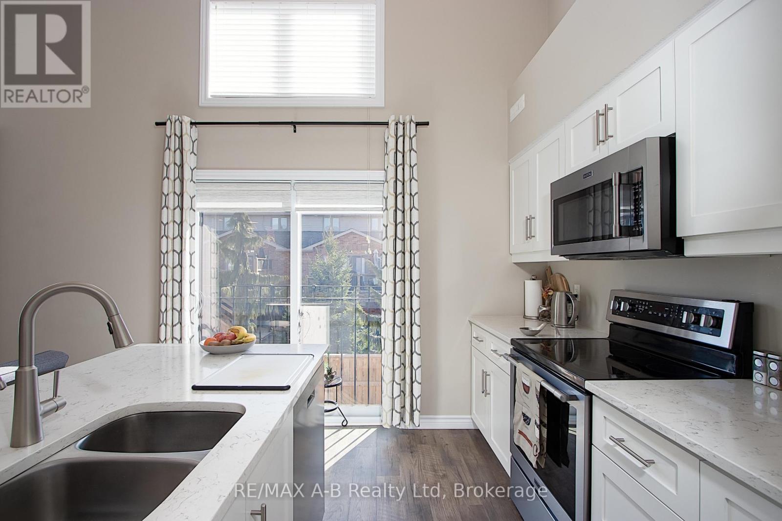 12 - 3199 Vivian Line 37, Stratford, Ontario  N0K 1J0 - Photo 13 - X12067205