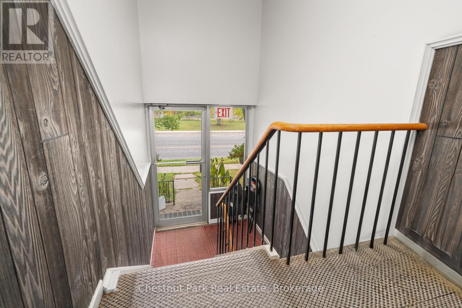 84 Hiram Street, Bracebridge, Ontario  P1L 1S6 - Photo 34 - X12443019