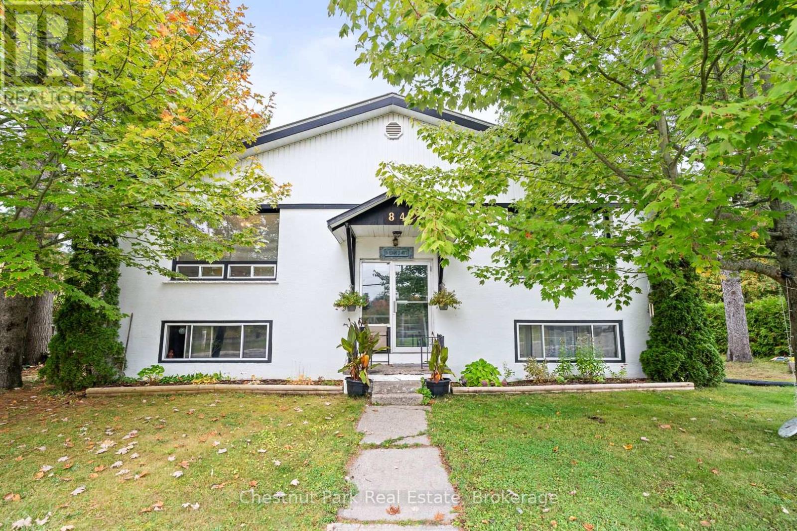 84 HIRAM STREET, Bracebridge, Ontario