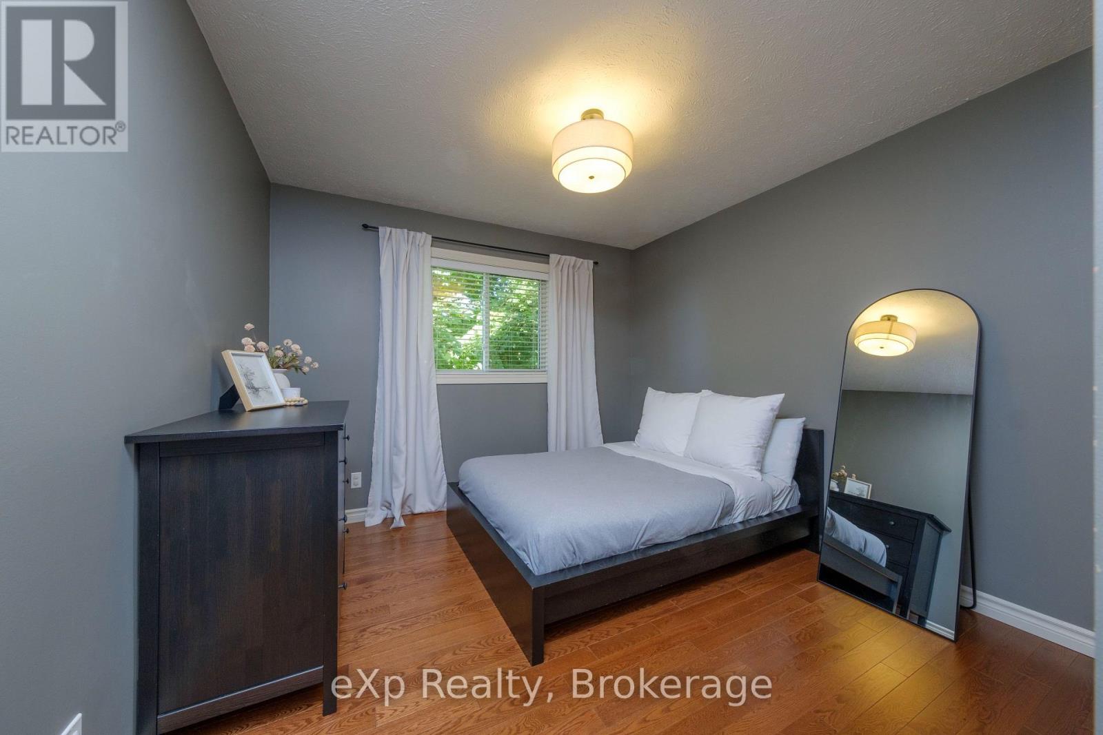 348 Stickel Street, Saugeen Shores, Ontario  N0H 2C1 - Photo 14 - X12443059