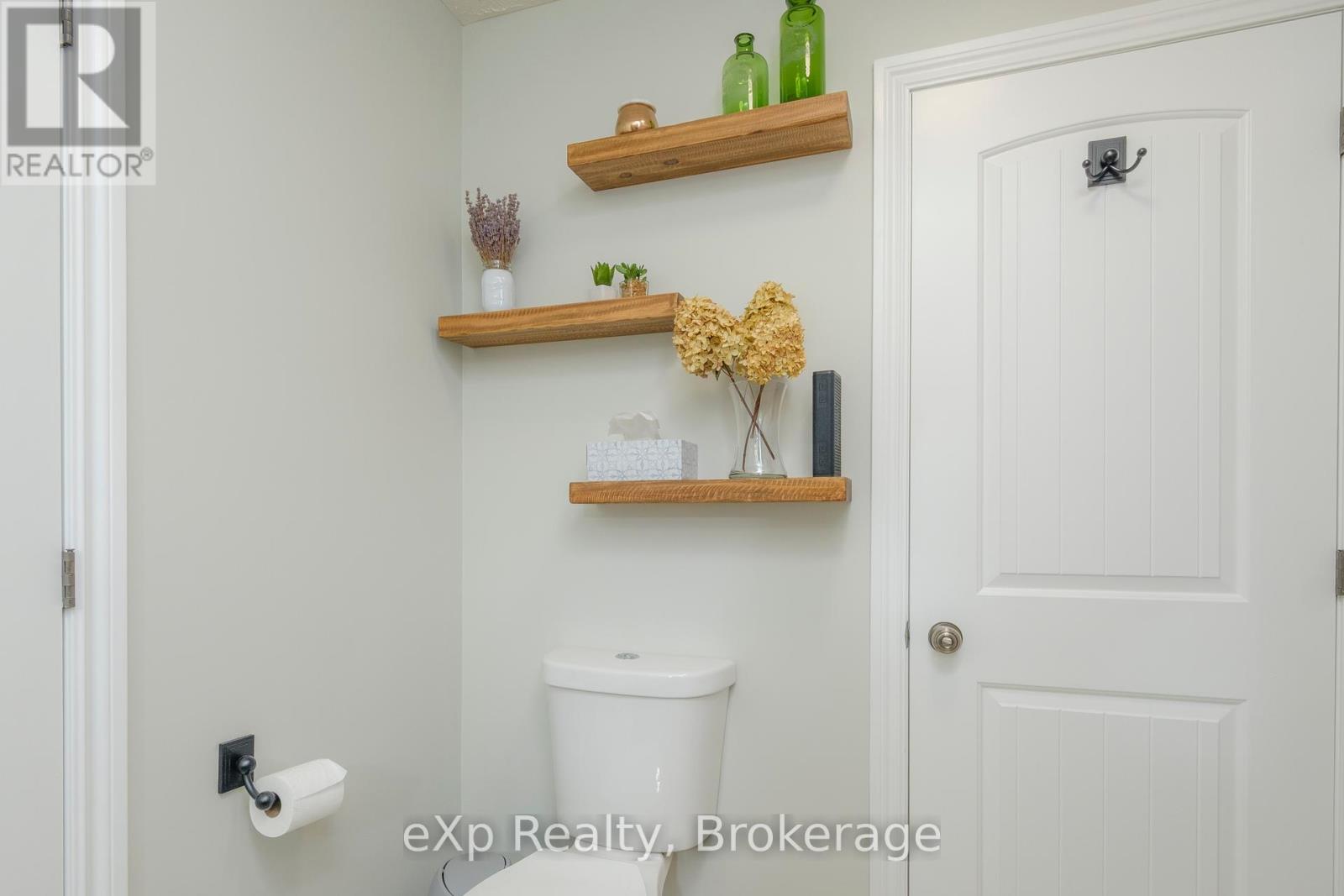 348 Stickel Street, Saugeen Shores, Ontario  N0H 2C1 - Photo 18 - X12443059