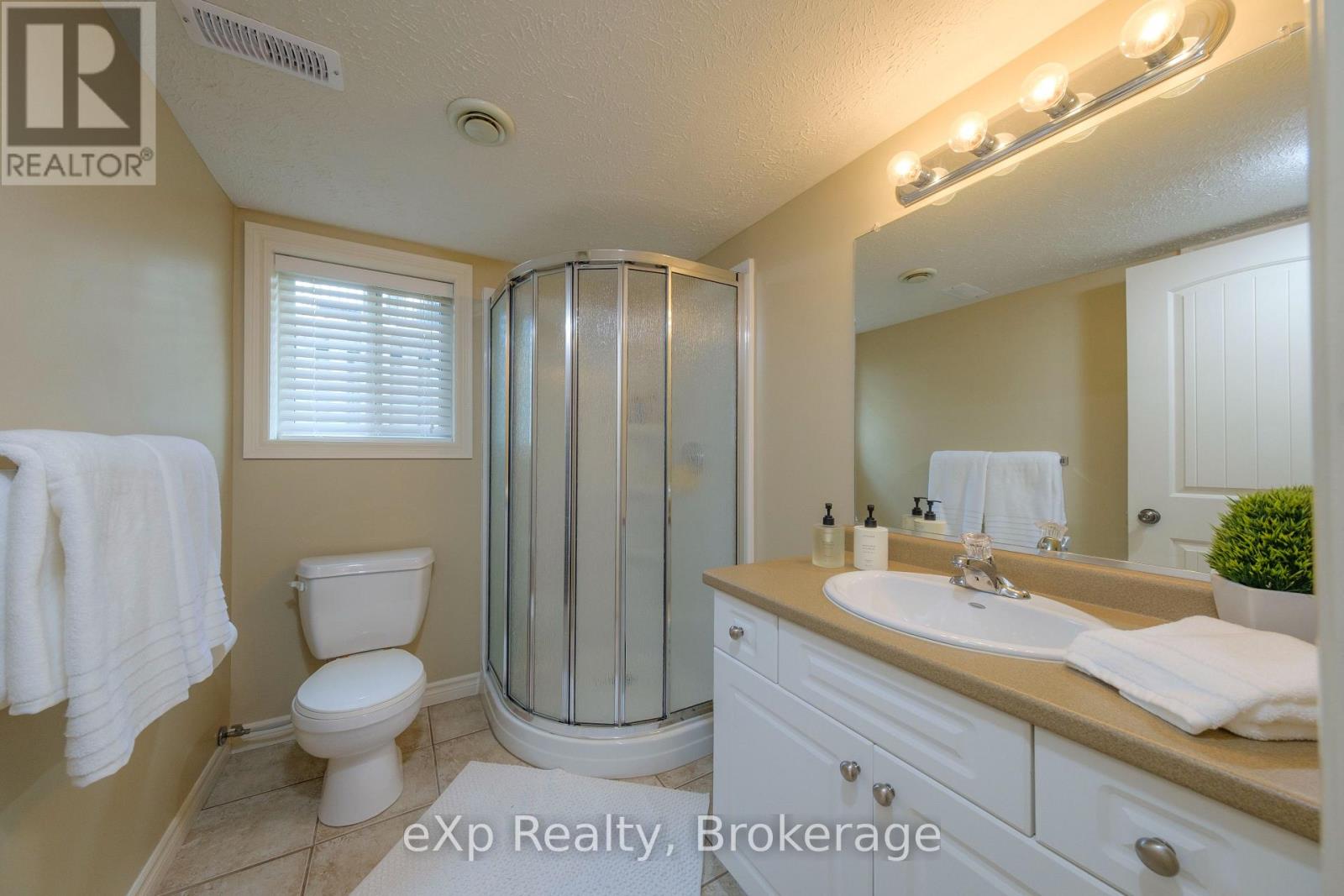 348 Stickel Street, Saugeen Shores, Ontario  N0H 2C1 - Photo 25 - X12443059