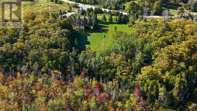 290 Clarke's Road, Northern Bruce Peninsula, Ontario  N0H 1W0 - Photo 12 - X12443066