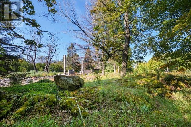 290 Clarke's Road, Northern Bruce Peninsula, Ontario  N0H 1W0 - Photo 42 - X12443066