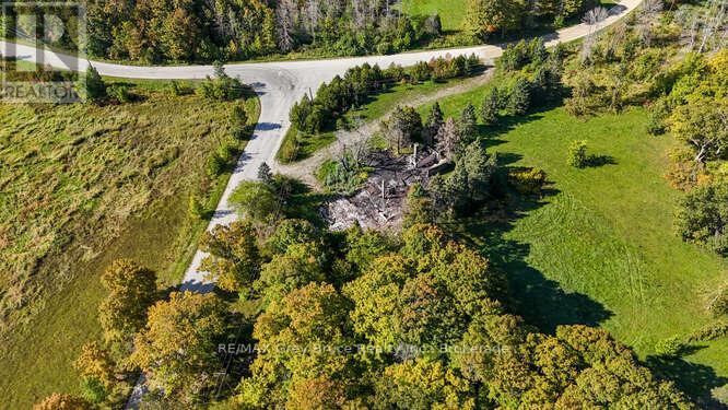 290 Clarke's Road, Northern Bruce Peninsula, Ontario  N0H 1W0 - Photo 25 - X12443066