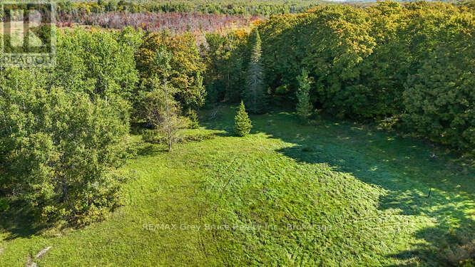 290 Clarke's Road, Northern Bruce Peninsula, Ontario  N0H 1W0 - Photo 18 - X12443066