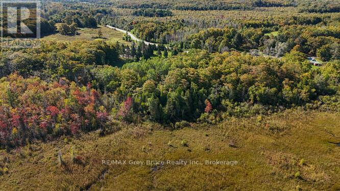 290 Clarke's Road, Northern Bruce Peninsula, Ontario  N0H 1W0 - Photo 22 - X12443066