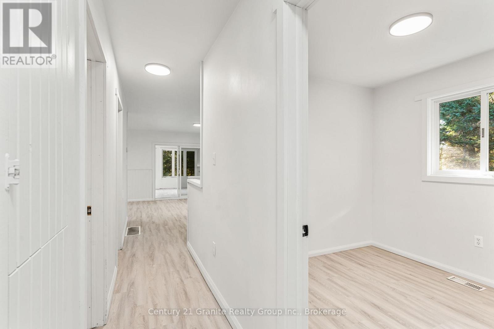 4739 Gelert Road, Minden Hills, Ontario  K0M 1S0 - Photo 26 - X12443105
