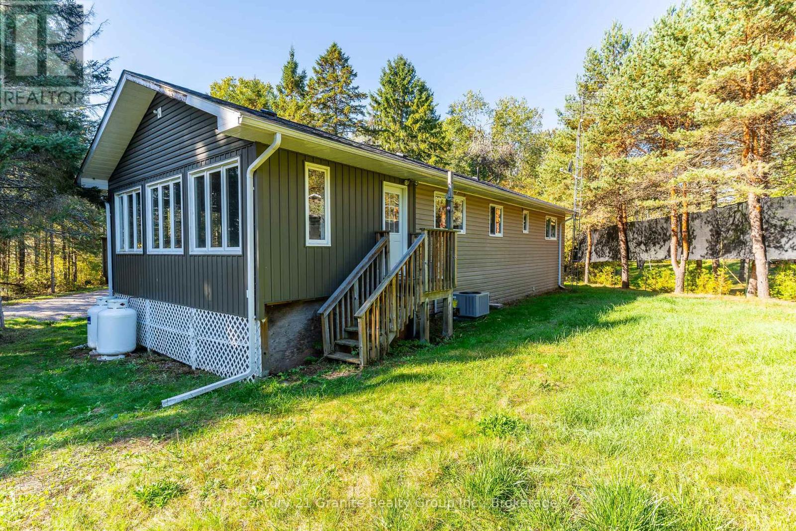 4739 Gelert Road, Minden Hills, Ontario  K0M 1S0 - Photo 37 - X12443105