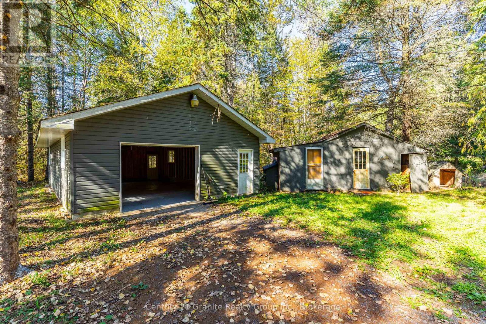 4739 Gelert Road, Minden Hills, Ontario  K0M 1S0 - Photo 41 - X12443105