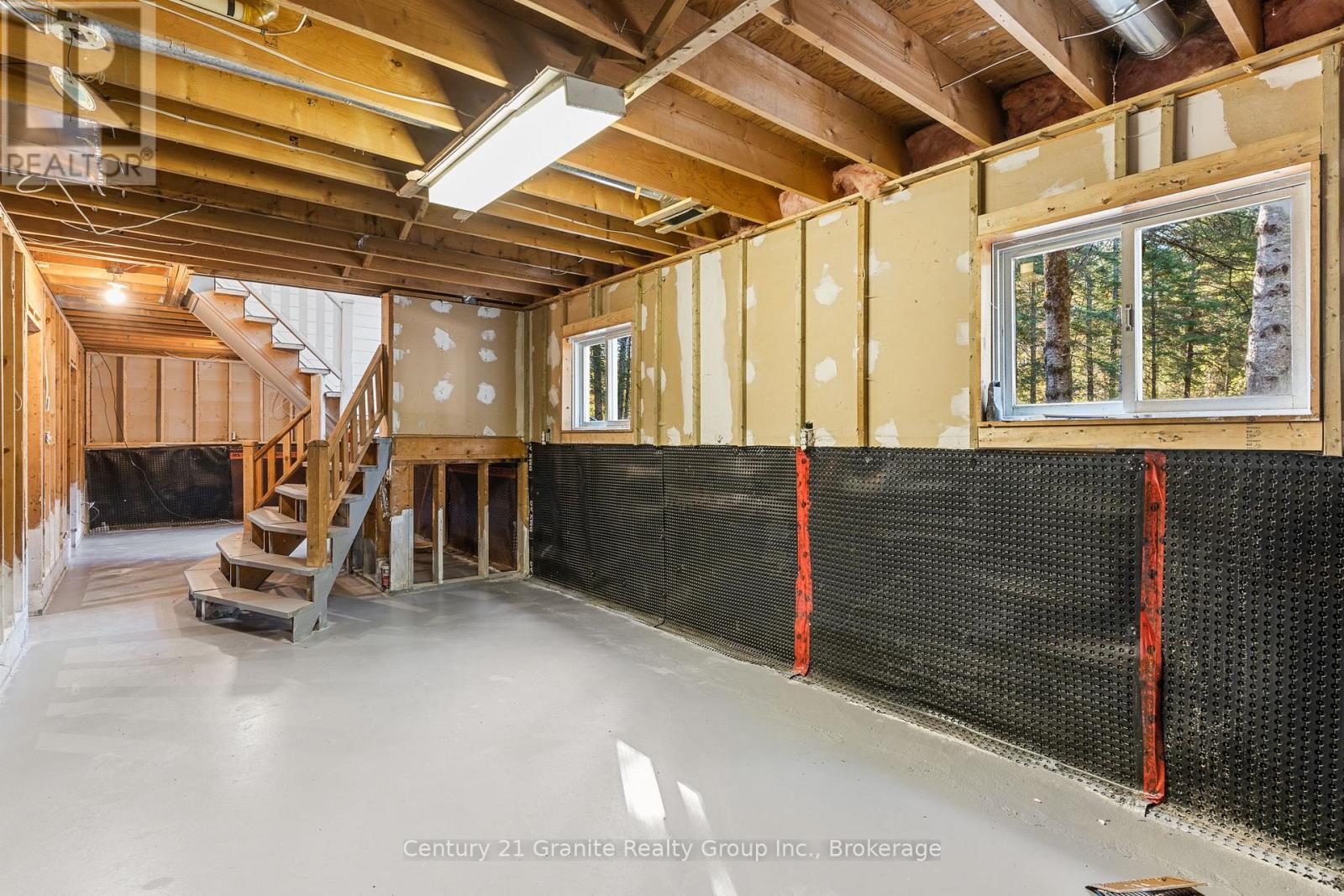 4739 Gelert Road, Minden Hills, Ontario  K0M 1S0 - Photo 29 - X12443105