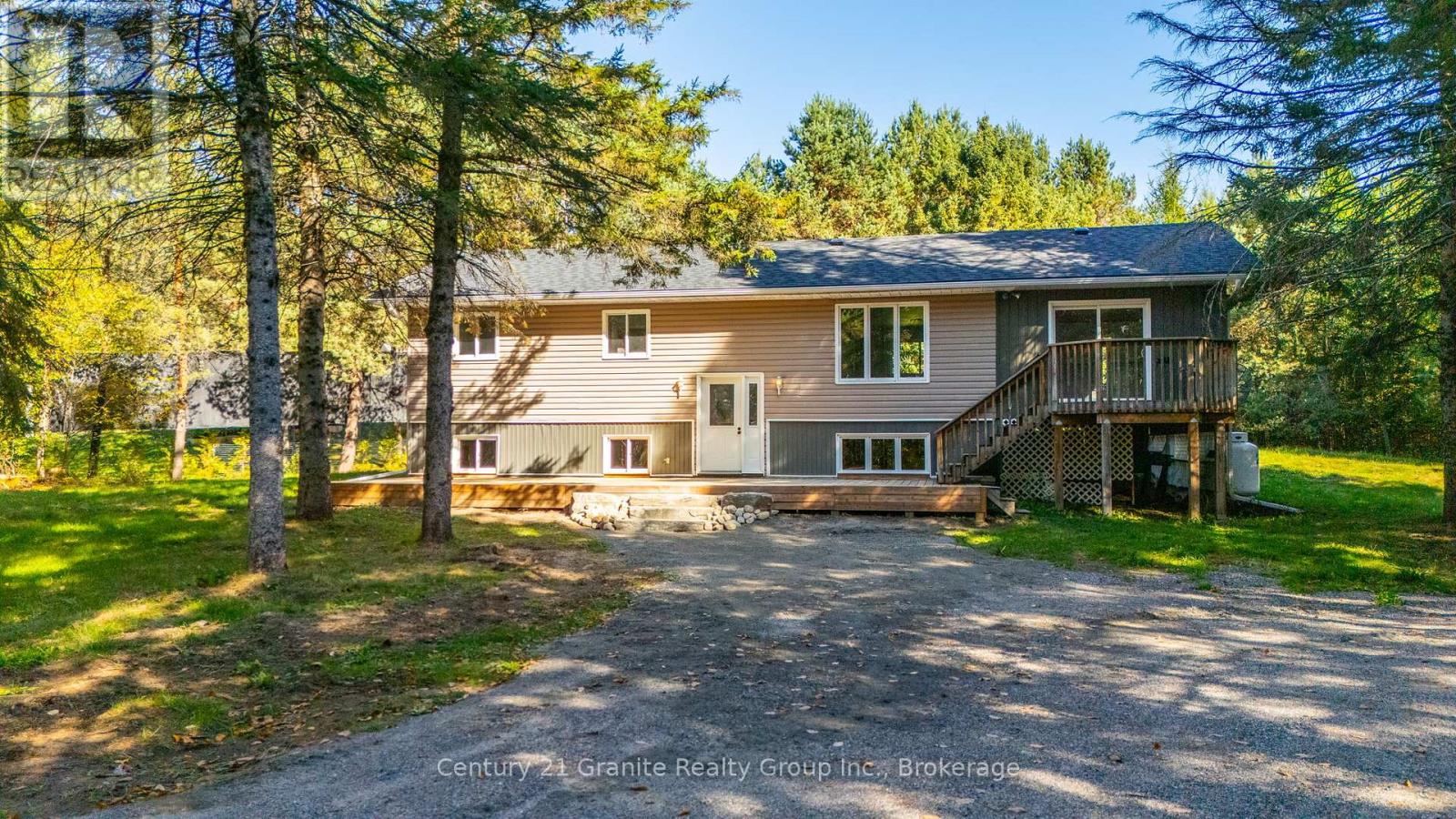 4739 Gelert Road, Minden Hills, Ontario  K0M 1S0 - Photo 4 - X12443105