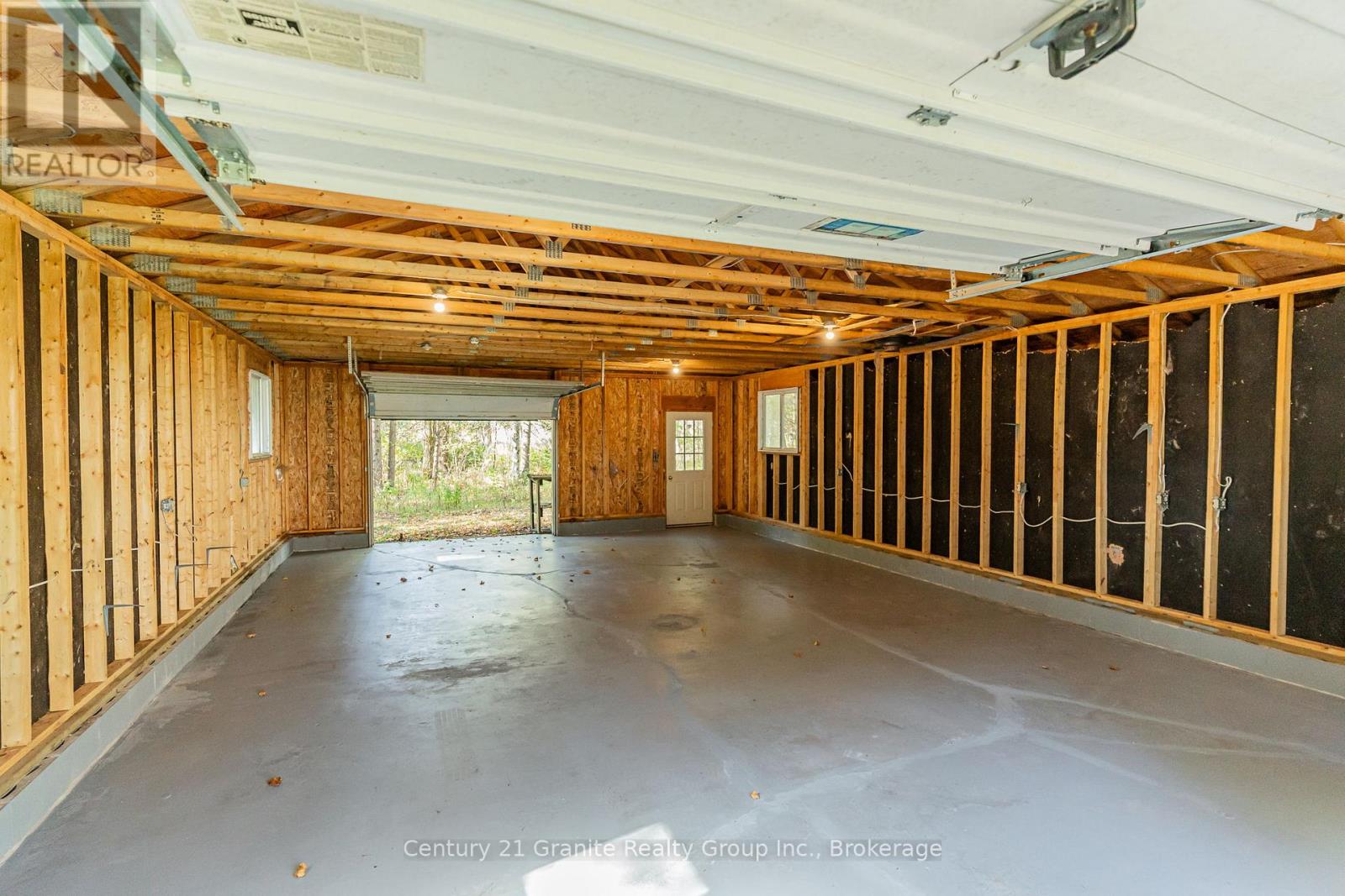 4739 Gelert Road, Minden Hills, Ontario  K0M 1S0 - Photo 43 - X12443105