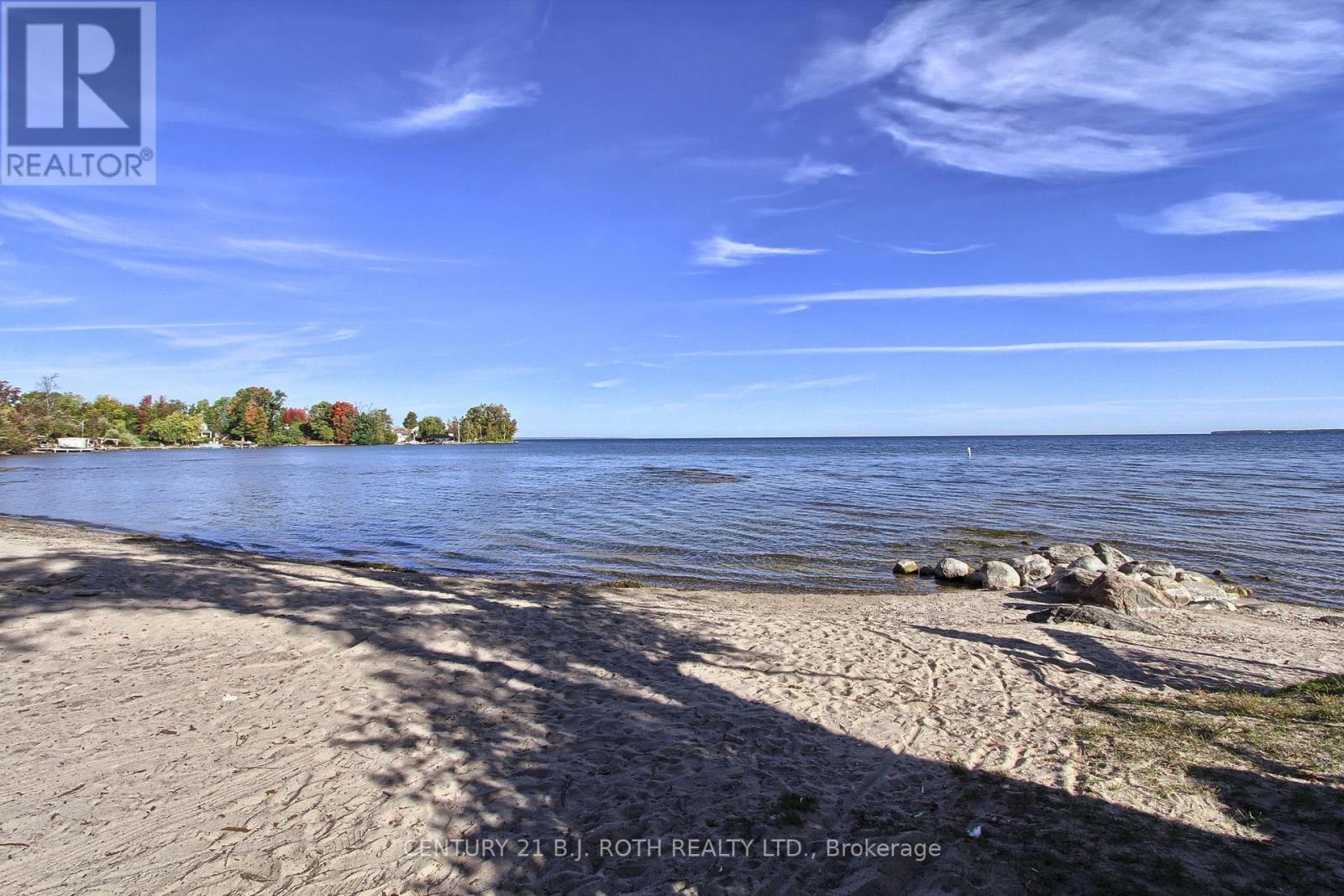 32 Franklin Beach Road, Georgina (Sutton & Jackson's Point), Ontario  L0E 1L0 - Photo 29 - N12442873