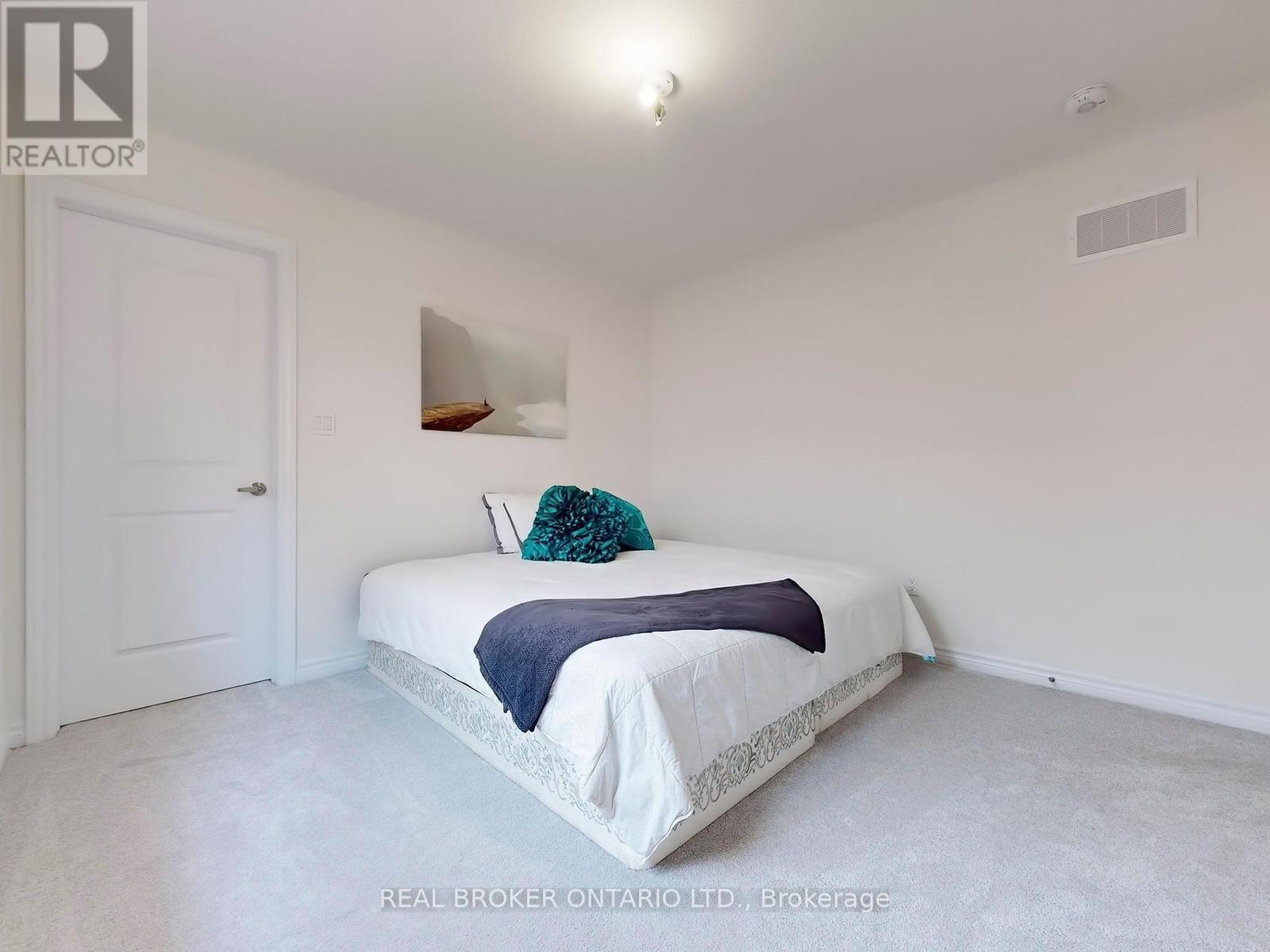 1347 Stevens Road, Innisfil (Alcona), Ontario  L9S 0P4 - Photo 12 - N12442884