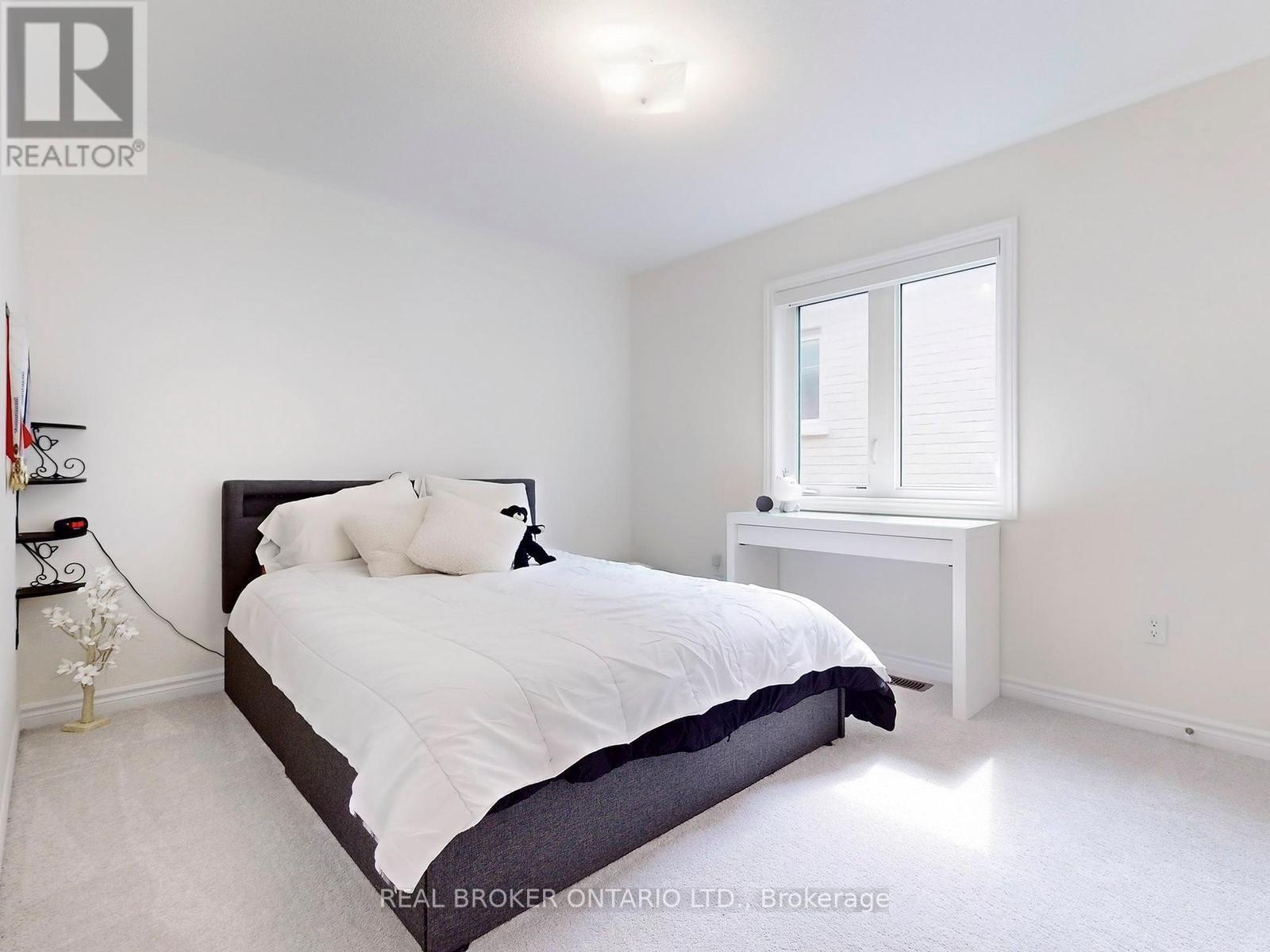 1347 Stevens Road, Innisfil (Alcona), Ontario  L9S 0P4 - Photo 13 - N12442884